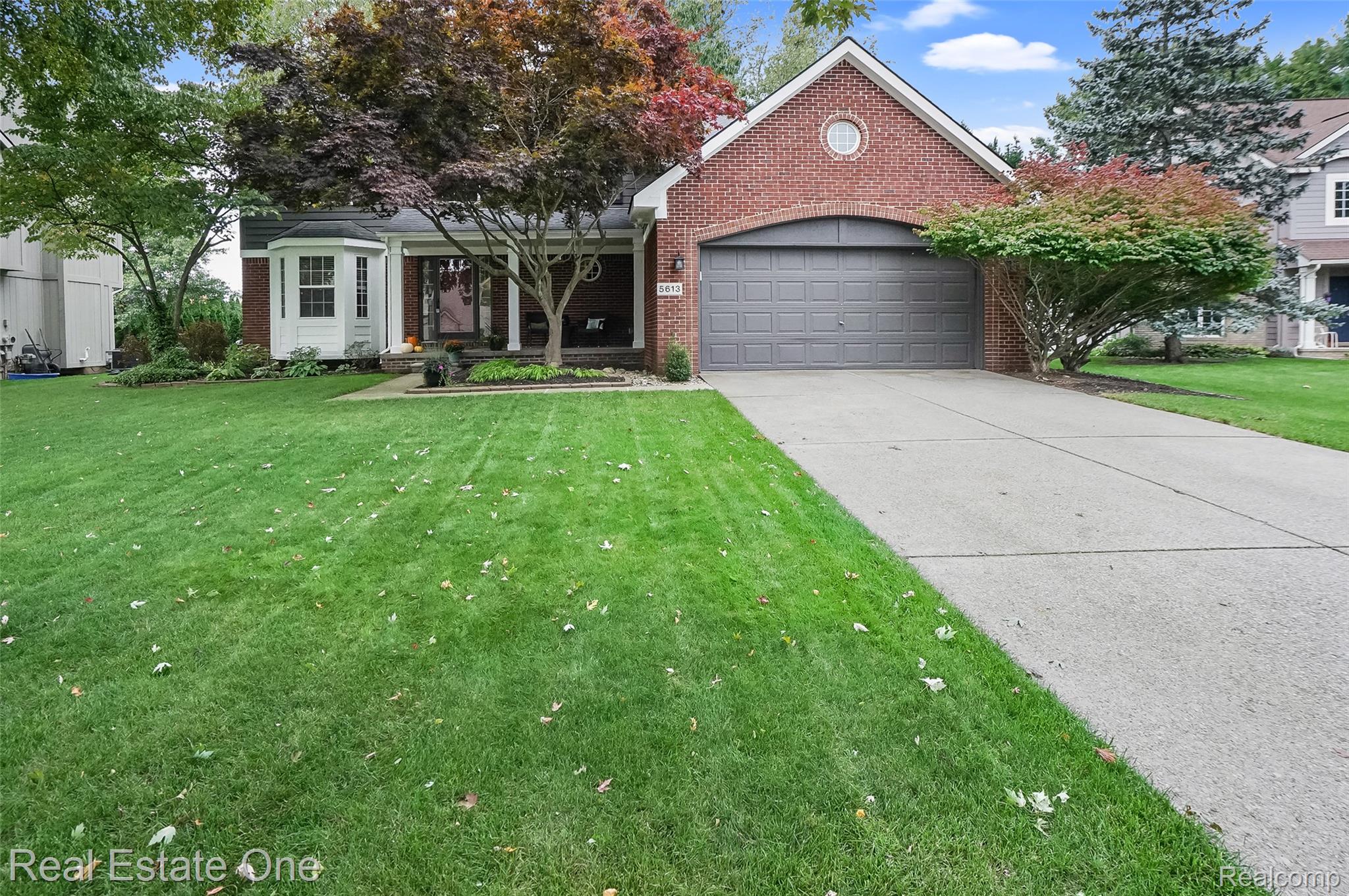 5613 Adderstone Drive Property Photo 3