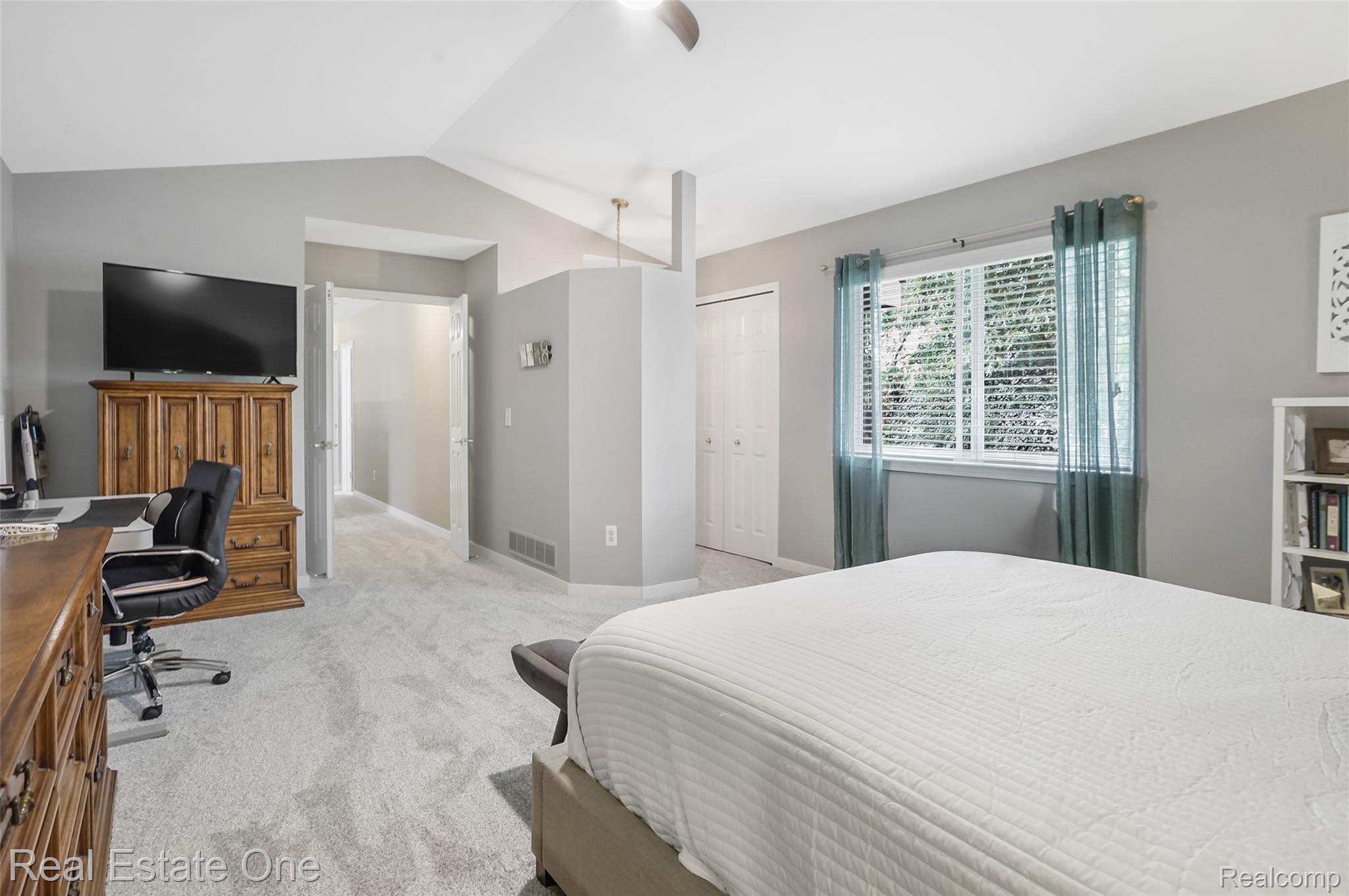 5613 Adderstone Drive Property Photo 30