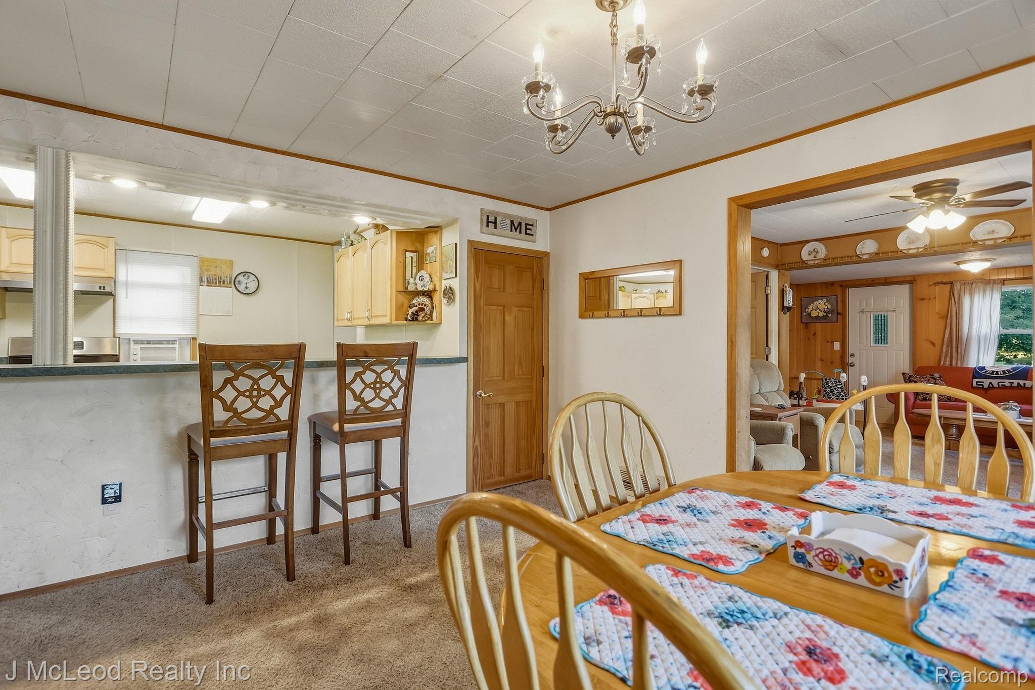 8821 Barnes Road Property Photo 13
