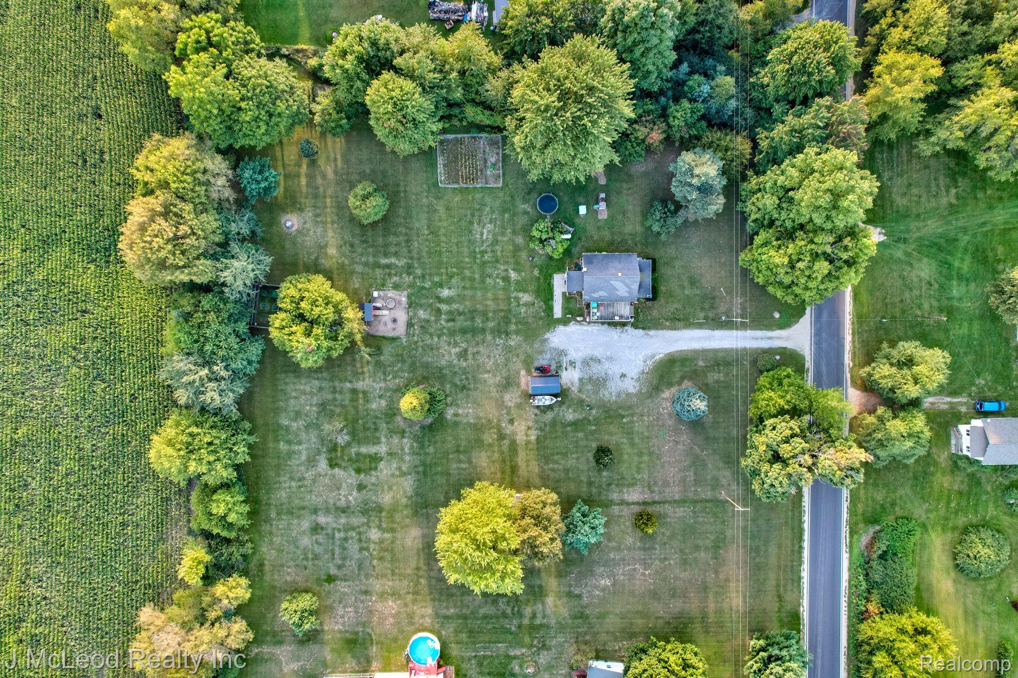 8821 Barnes Road Property Photo 44