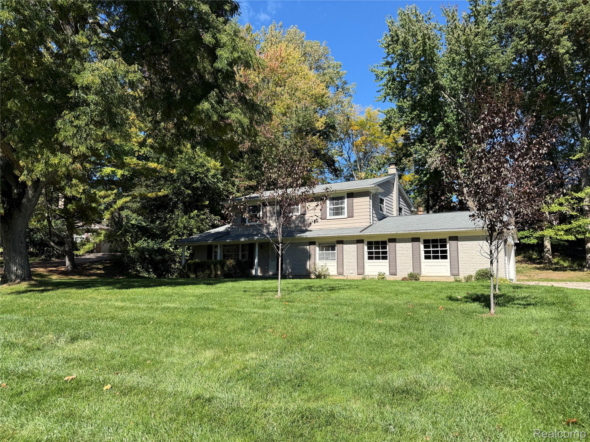 353 Broadleaf Drive Property Photo 17