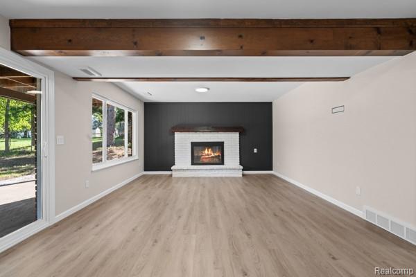 1960 Glen Iris Drive Property Photo 28
