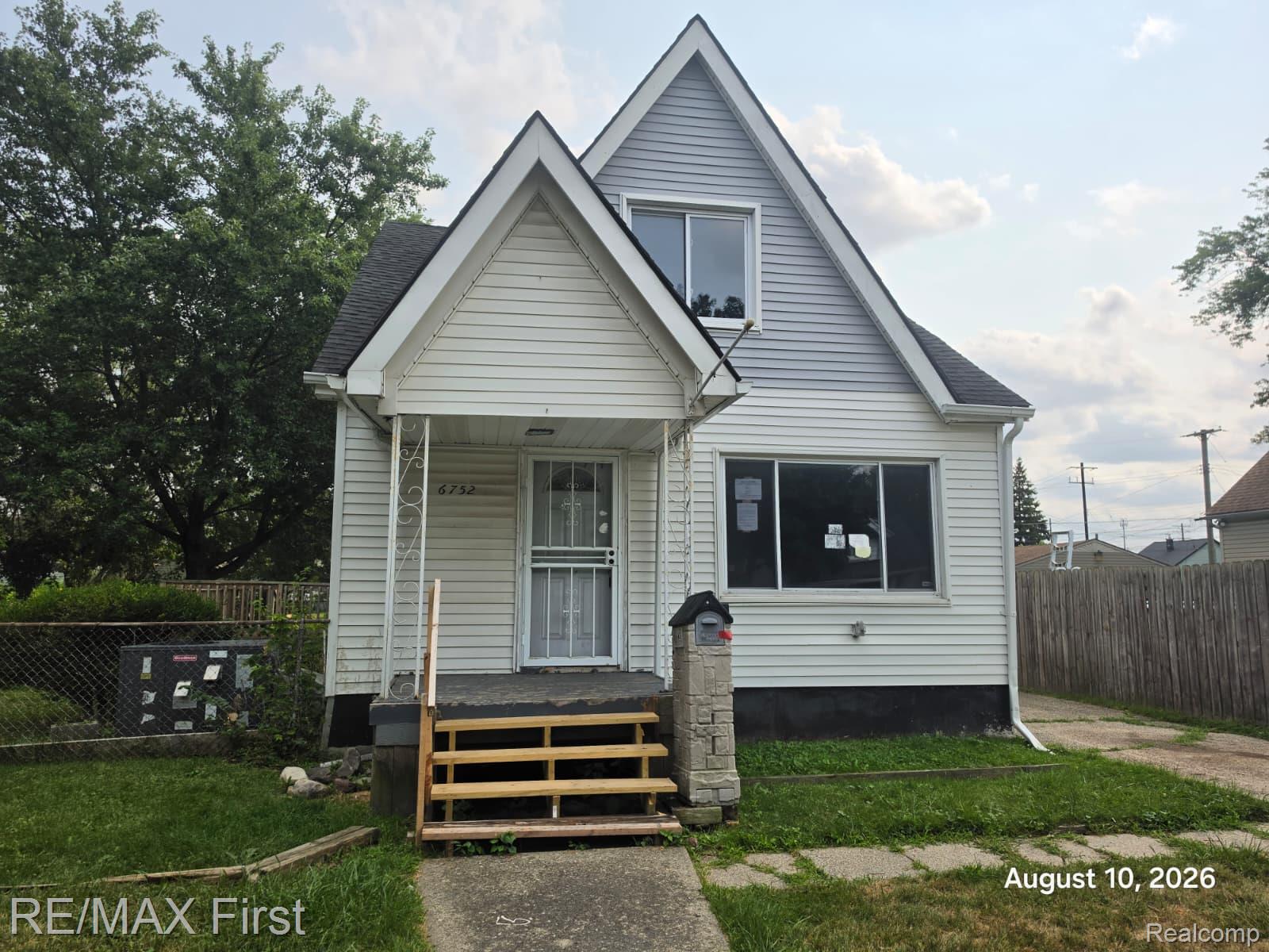 6752 Meadow Avenue Property Photo 1
