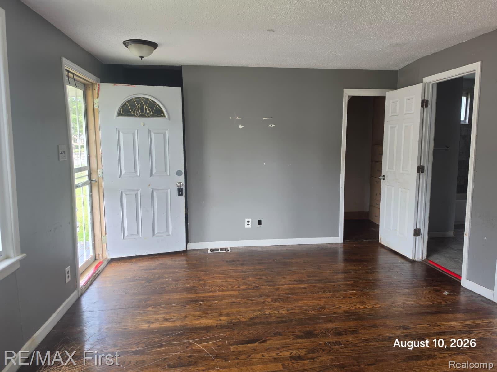 6752 Meadow Avenue Property Photo 2