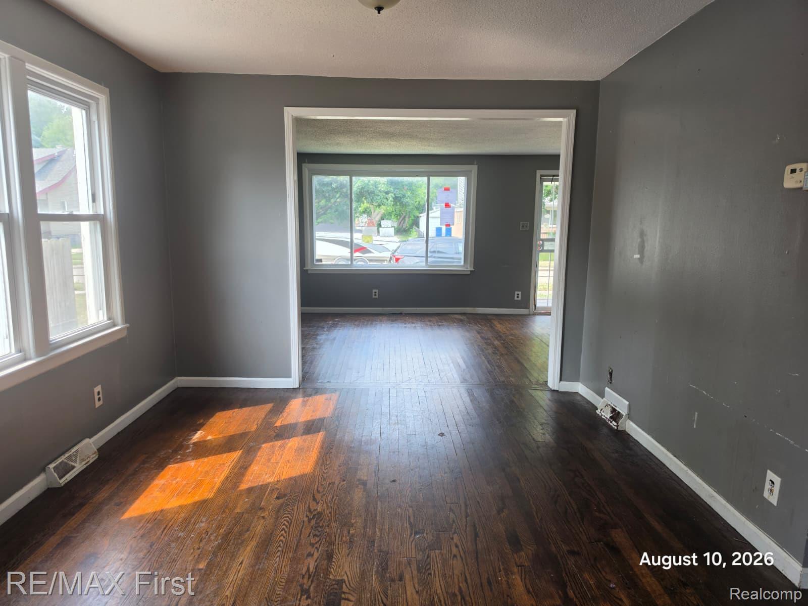 6752 Meadow Avenue Property Photo 3