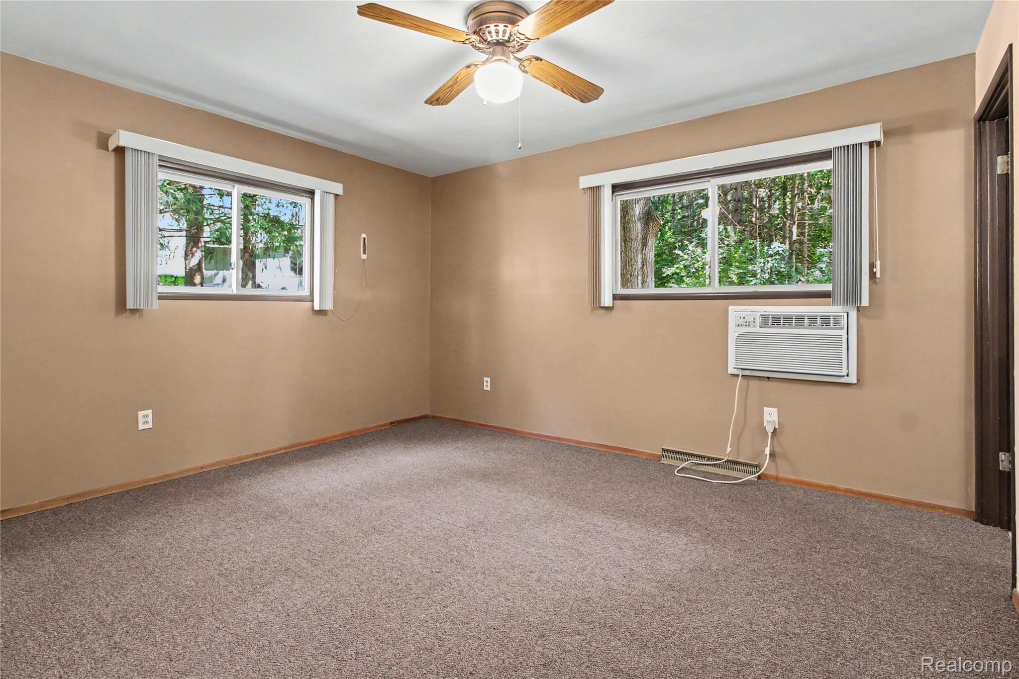 3416 E Pineview Drive Property Photo 15