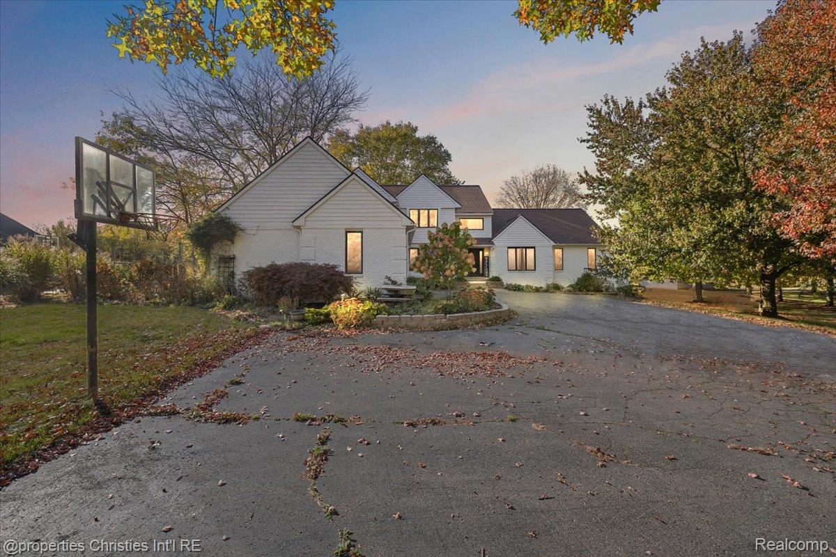 8793 Webster Hills Road Property Photo 1
