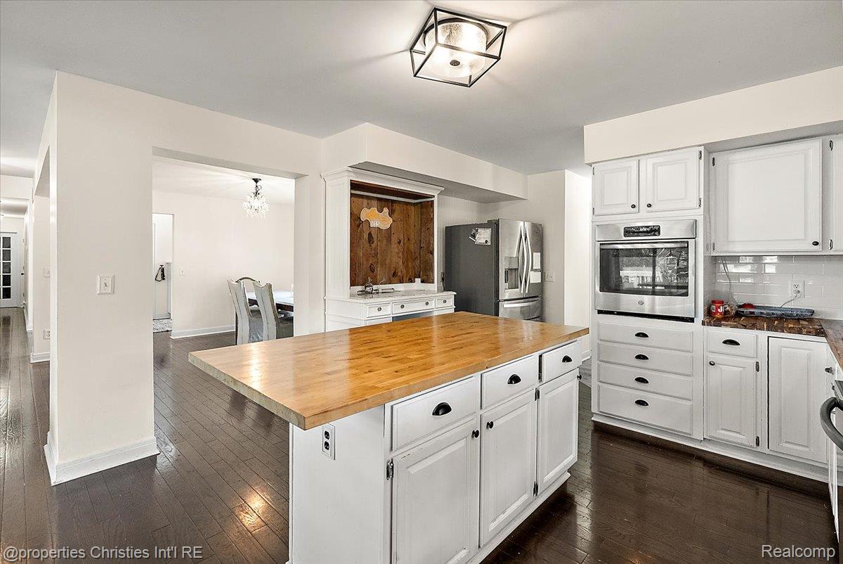8793 Webster Hills Road Property Photo 12
