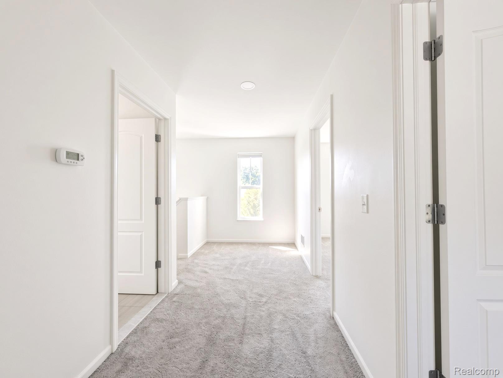 874 Henning Street Property Photo 17