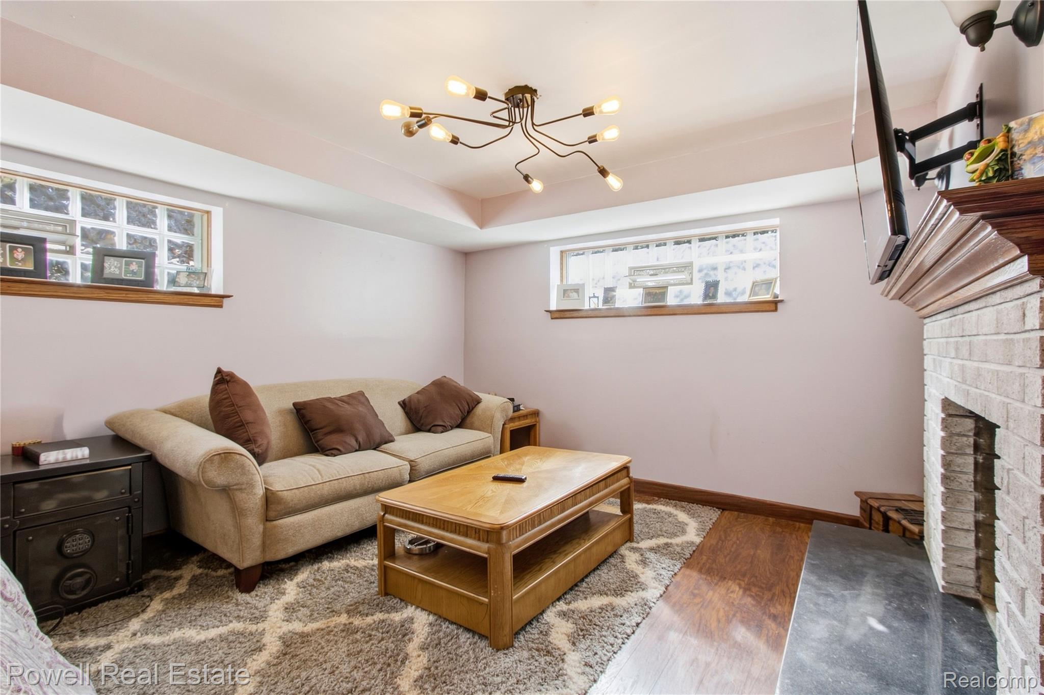 26517 Marilyn Avenue Property Photo 14