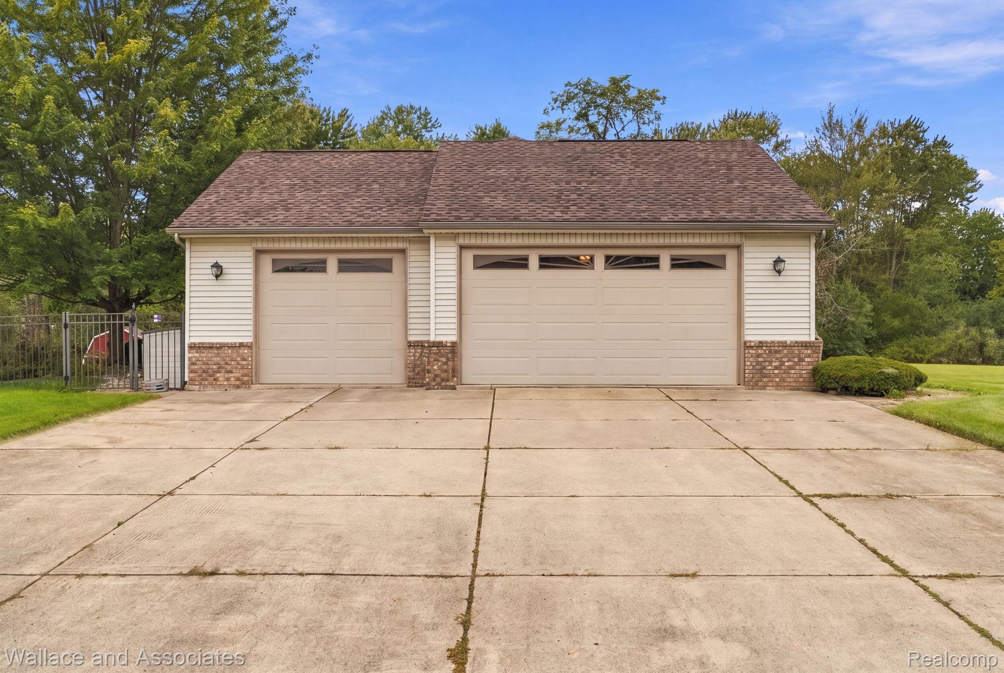 17076 27 Mile Road Property Photo 52