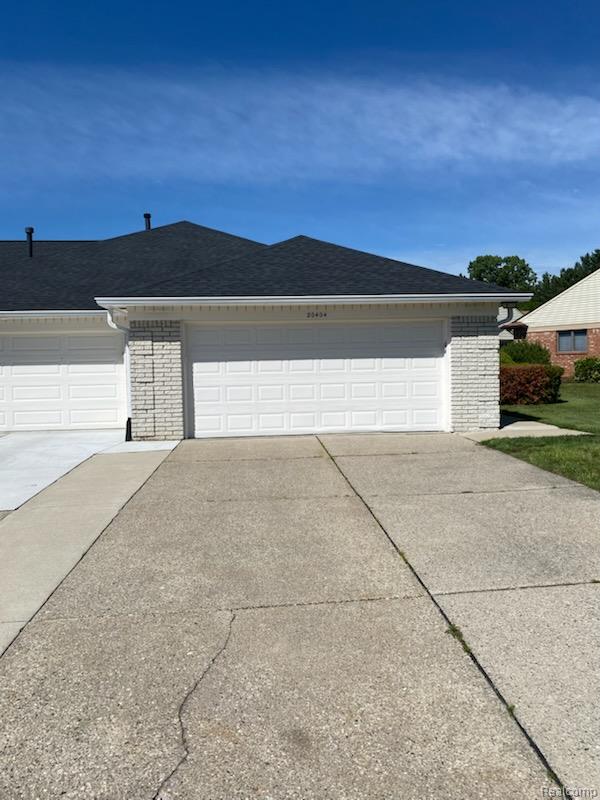 20404 Birch Meadow Drive Property Photo 1
