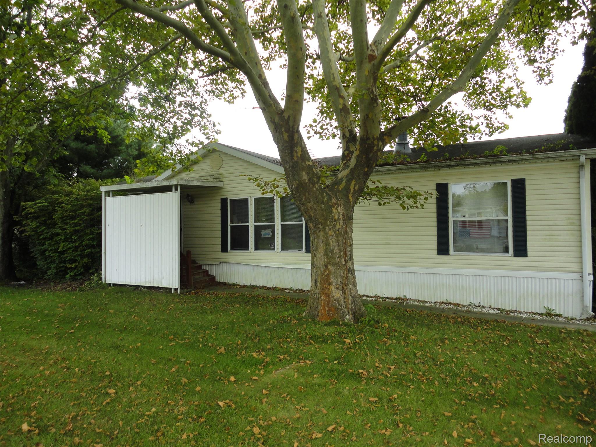 329 Edinborough Street Property Photo 1