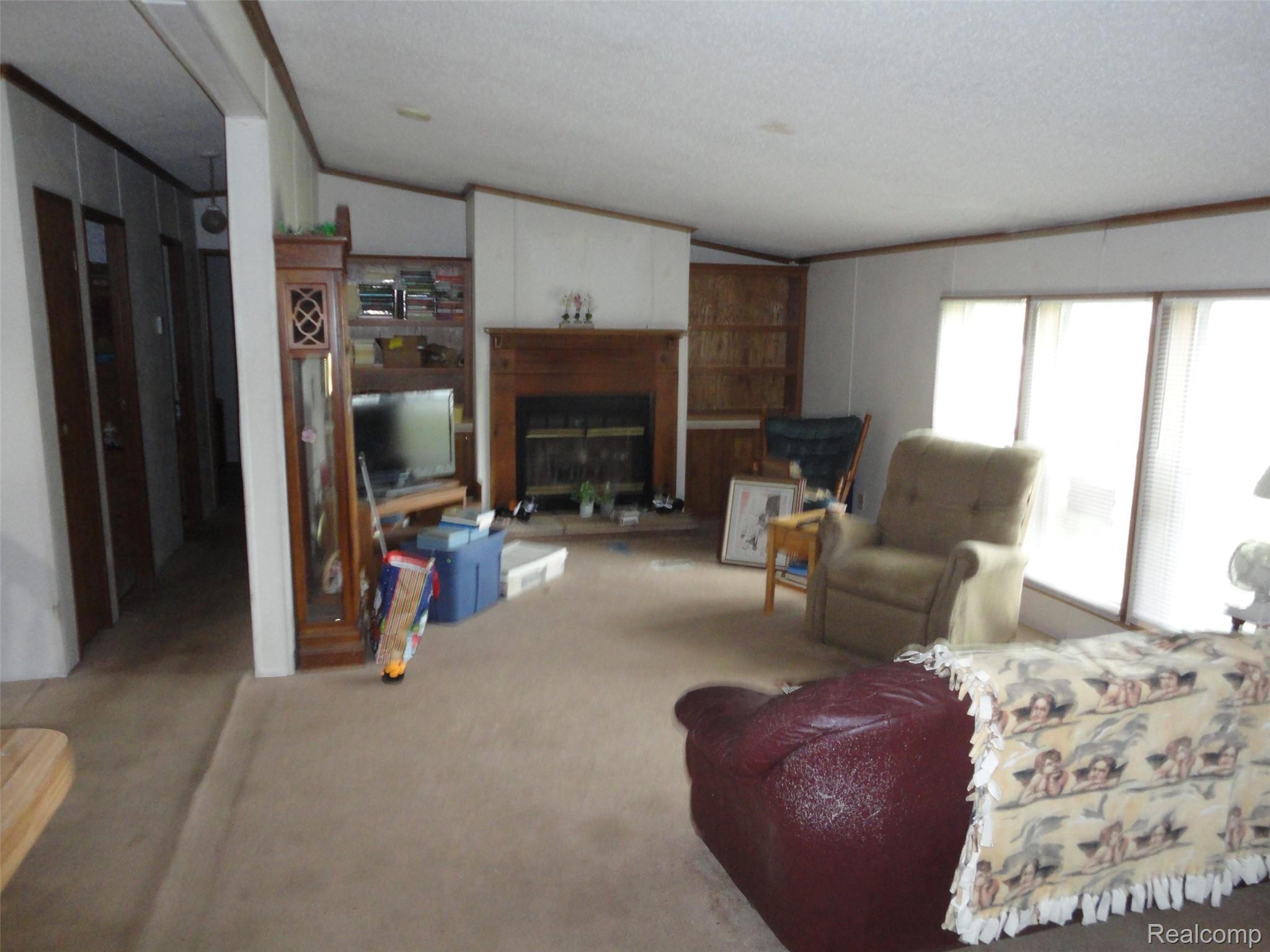329 Edinborough Street Property Photo 6