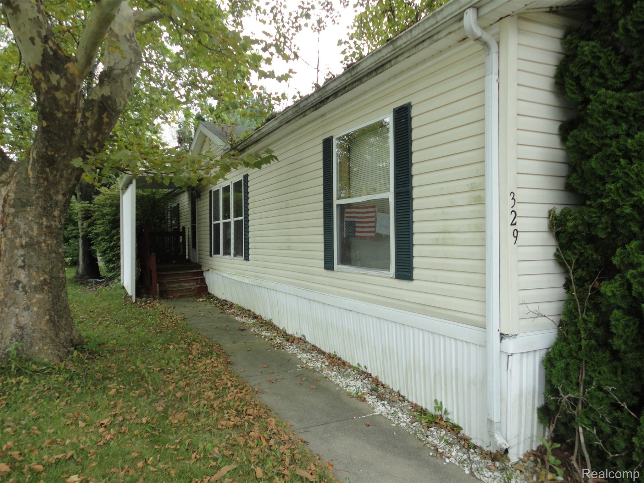 329 Edinborough Street Property Photo 18