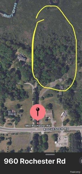 960 Rochester Road Property Photo 1