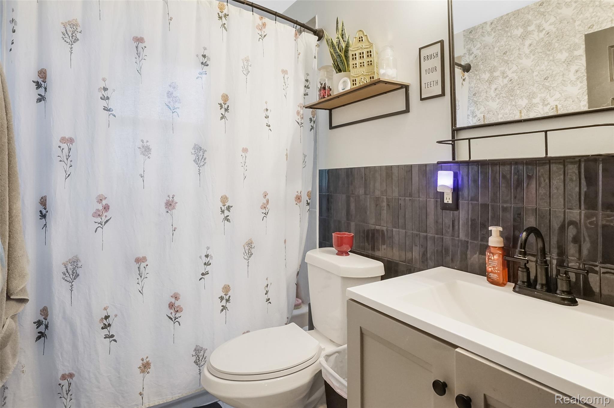 8330 Baldwin Road Property Photo 14