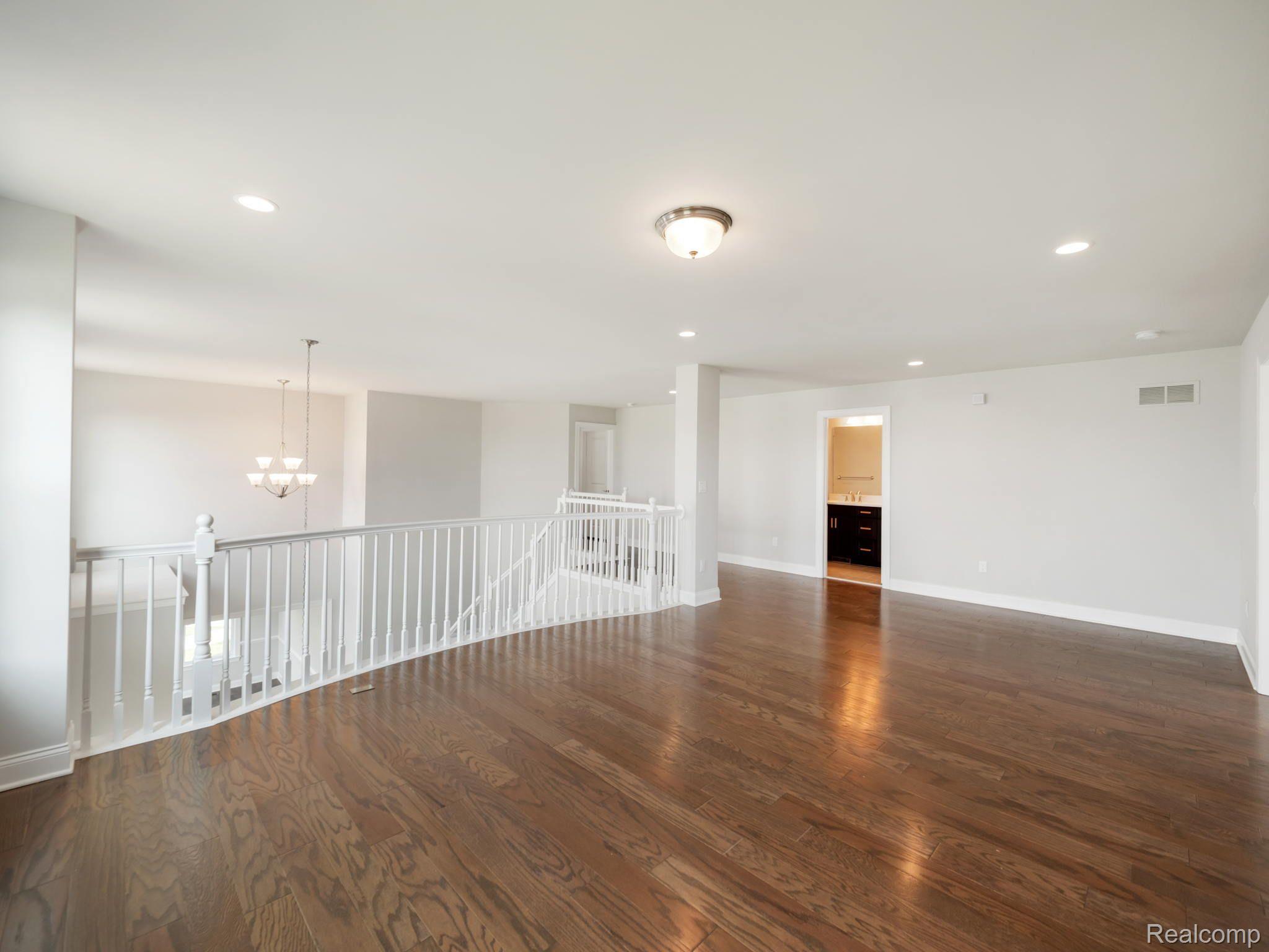 3017 N Spurway Drive Property Photo 21