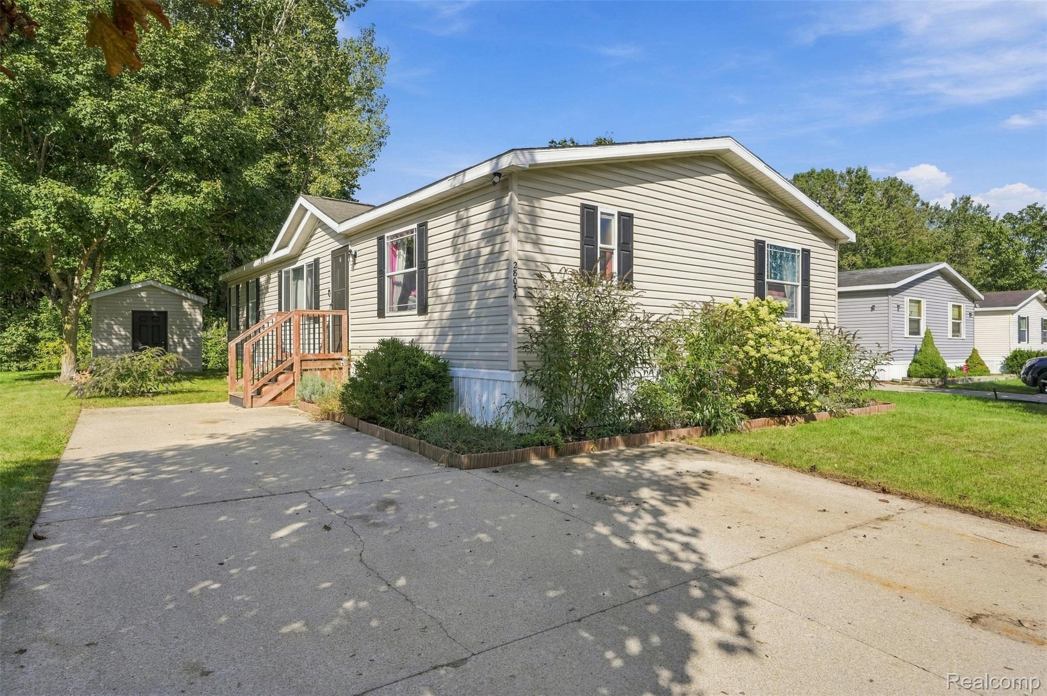 28034 Charlemagne Property Photo 1