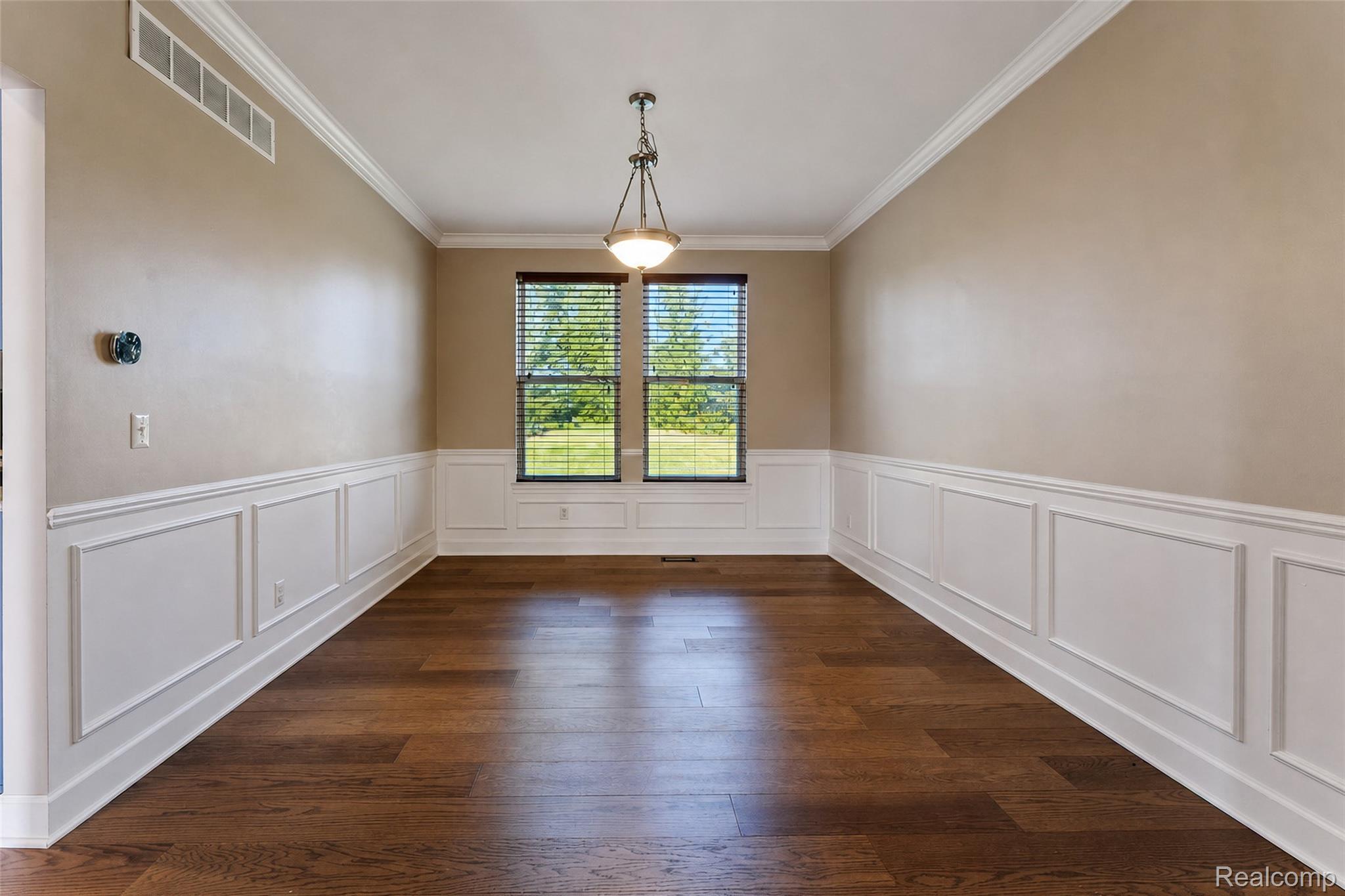 54908 N Grenelefe Circle Property Photo 10