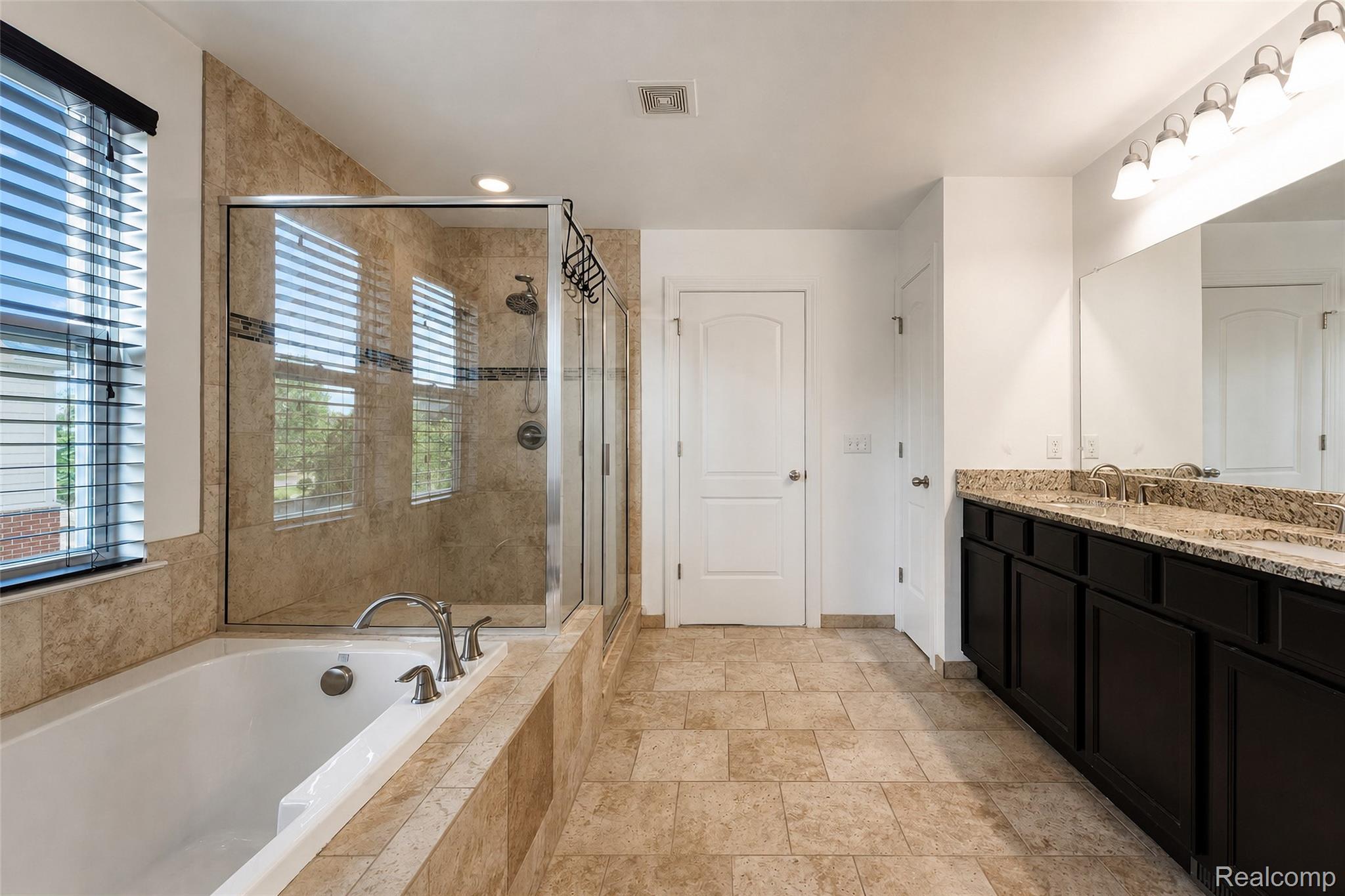 54908 N Grenelefe Circle Property Photo 46