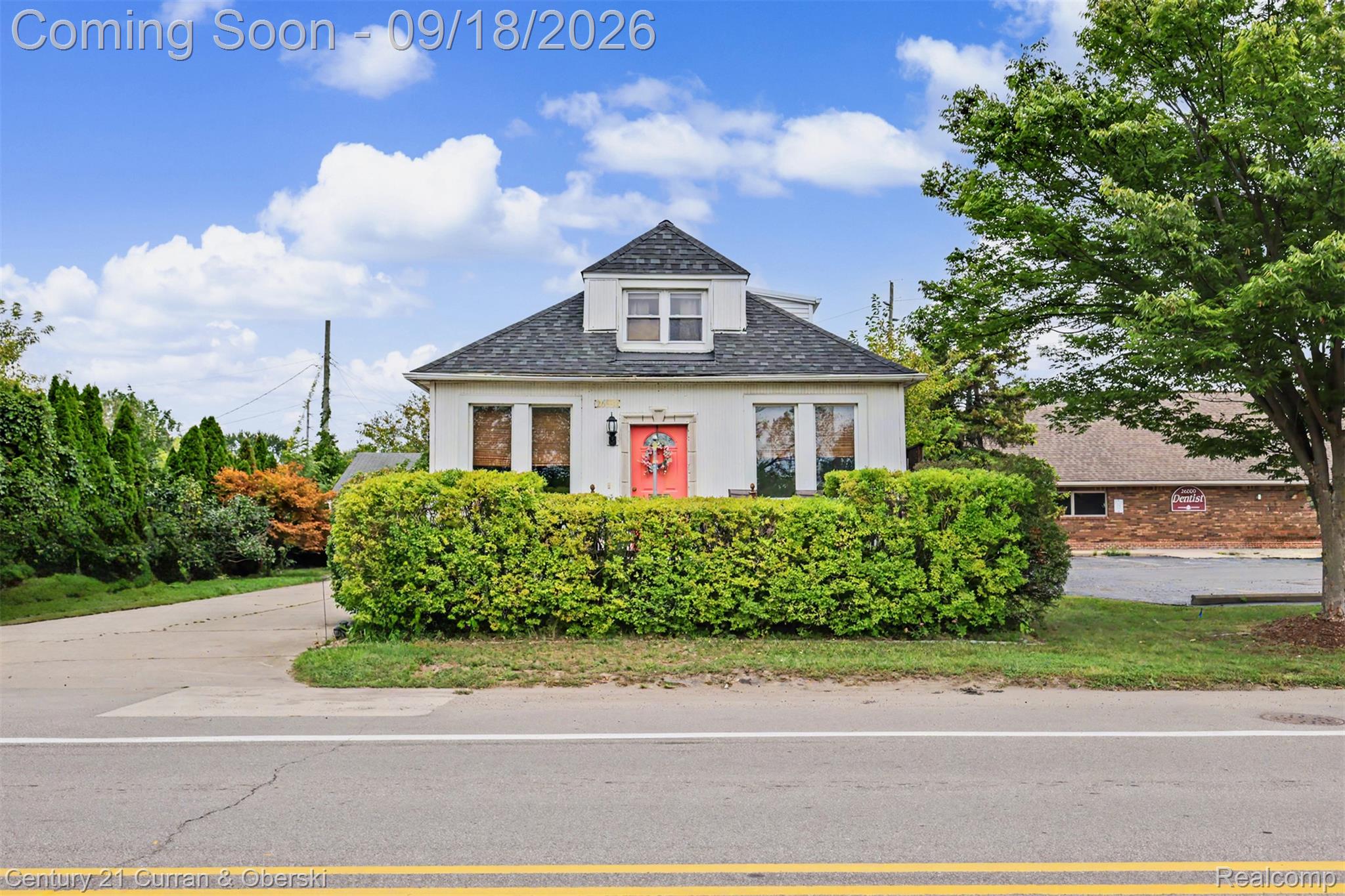 26552 W Huron River Drive Property Photo 1