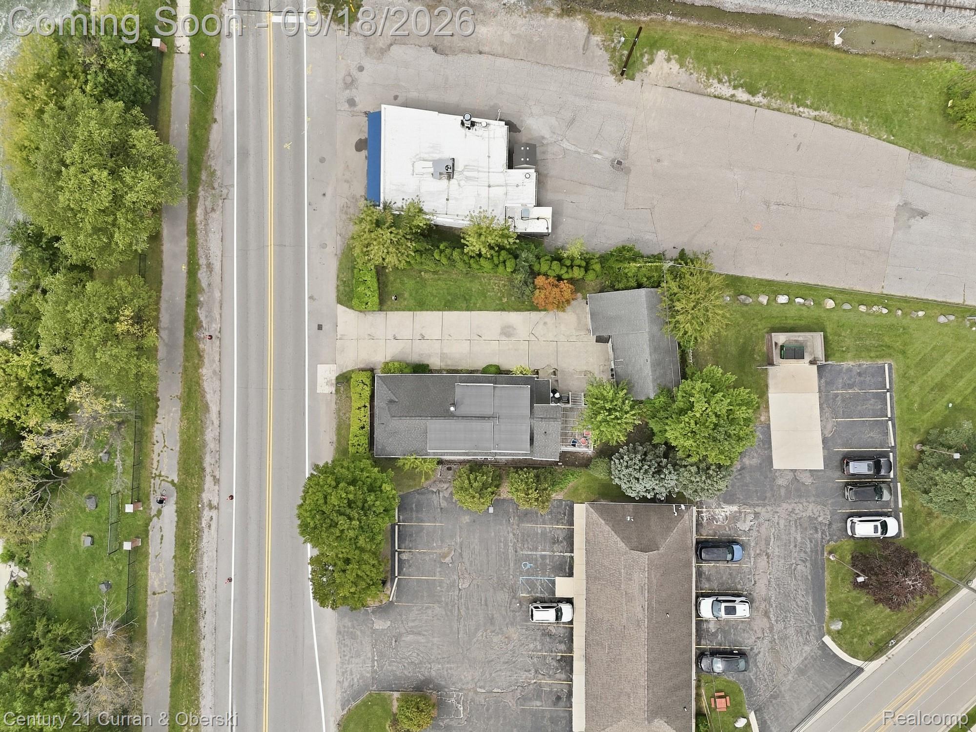 26552 W Huron River Drive Property Photo 5