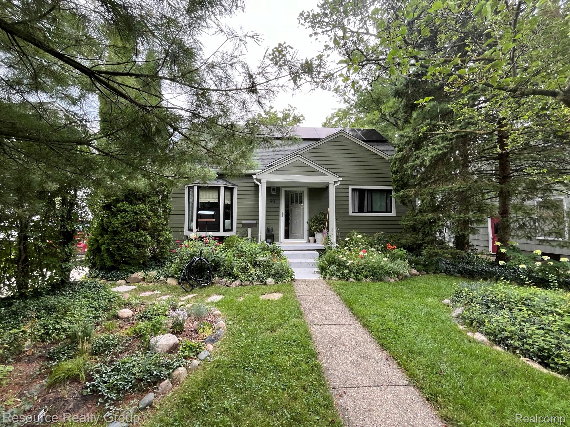 901 Duncan Street Property Photo 1