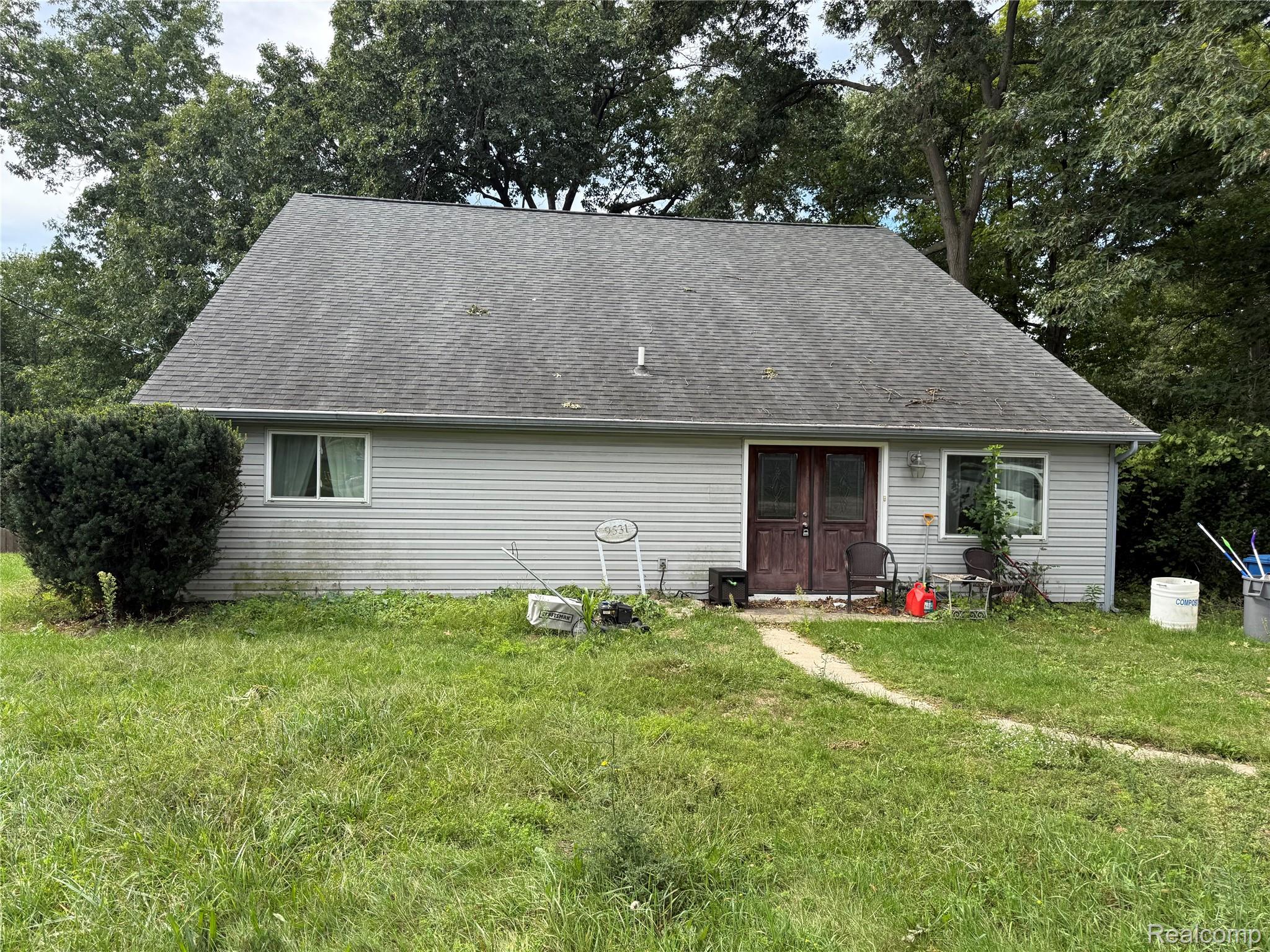 9531 Portage Trail Property Photo 2