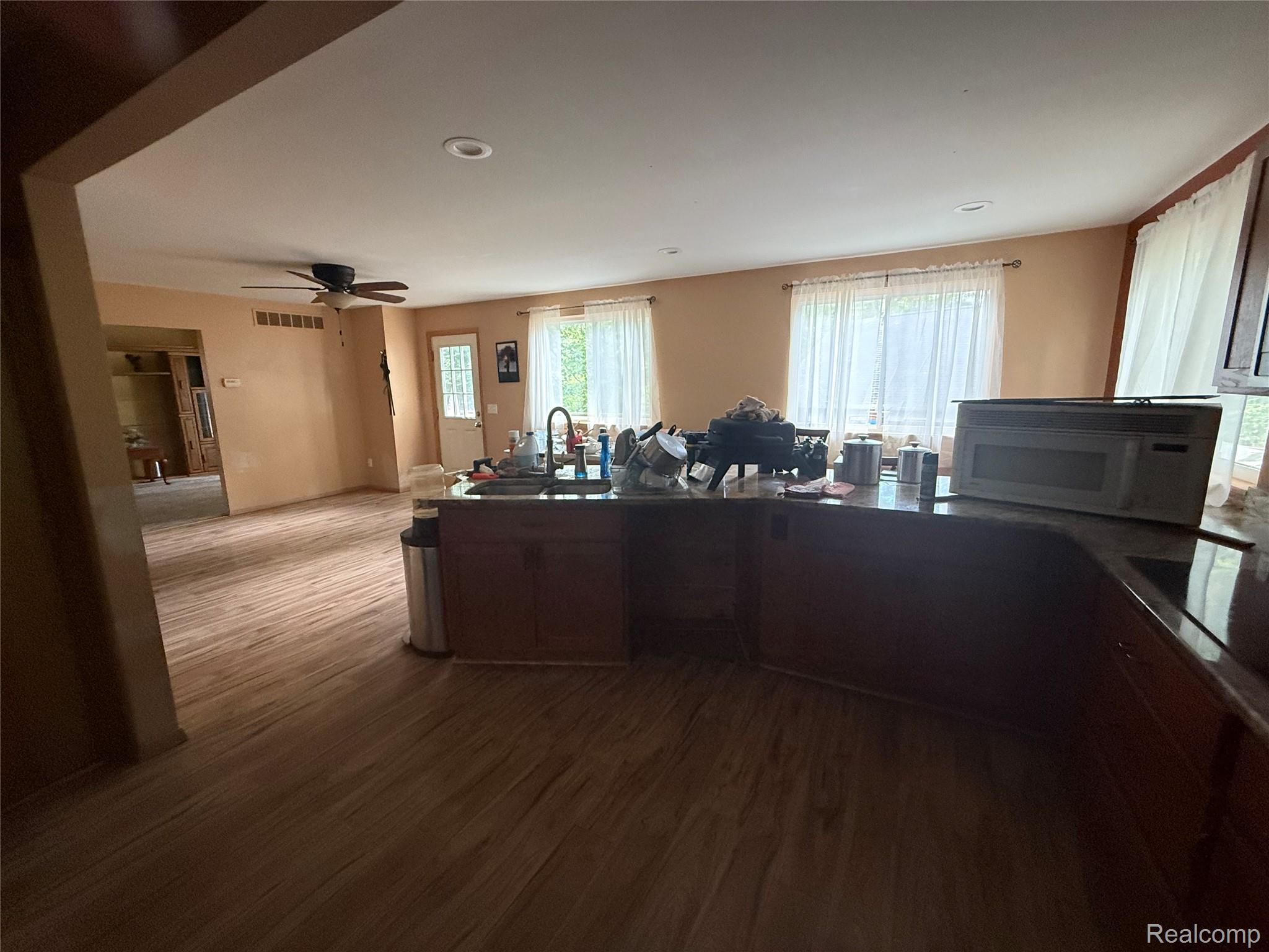 9531 Portage Trail Property Photo 14