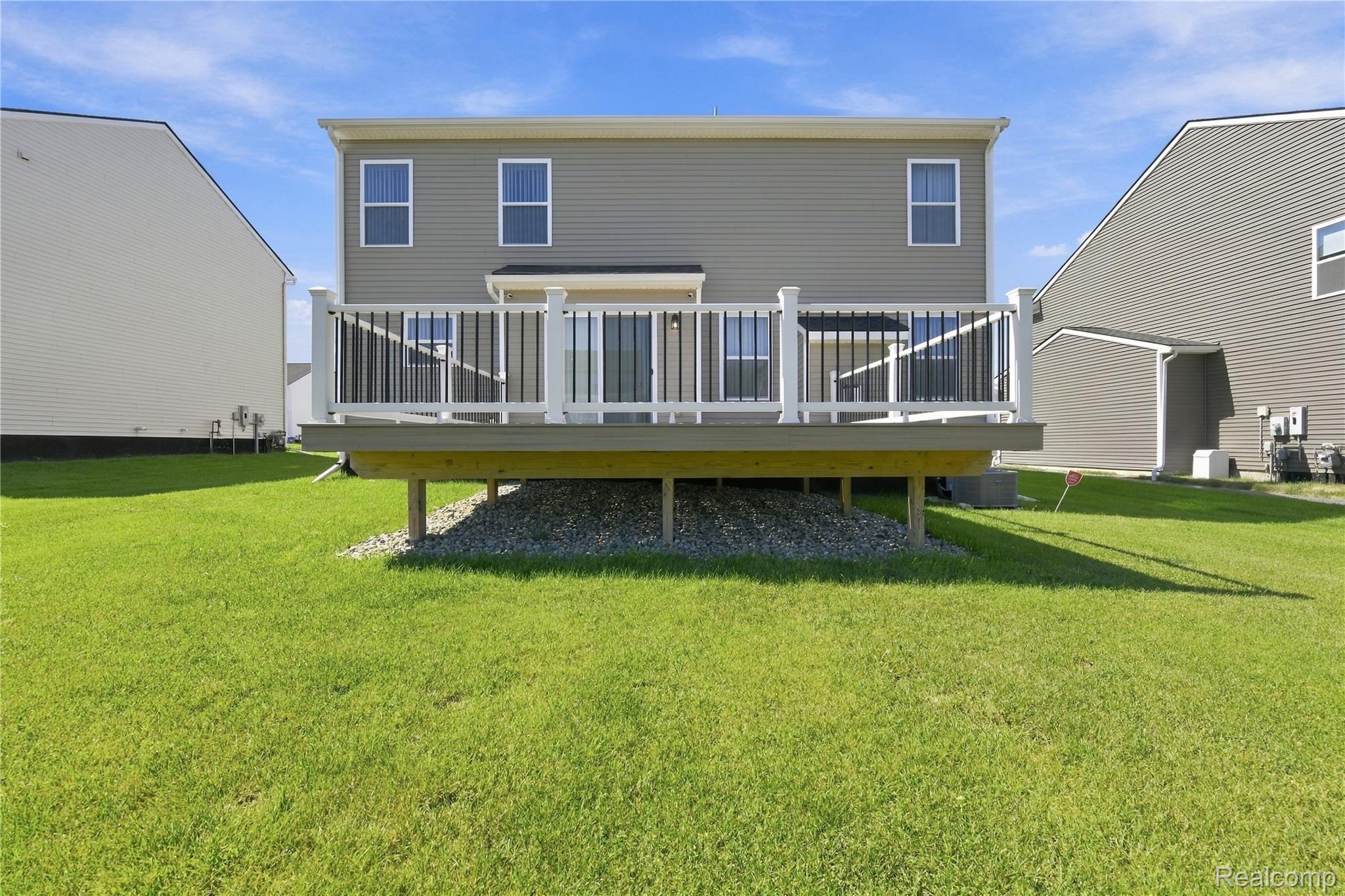 249 Saddleback Court Property Photo 6