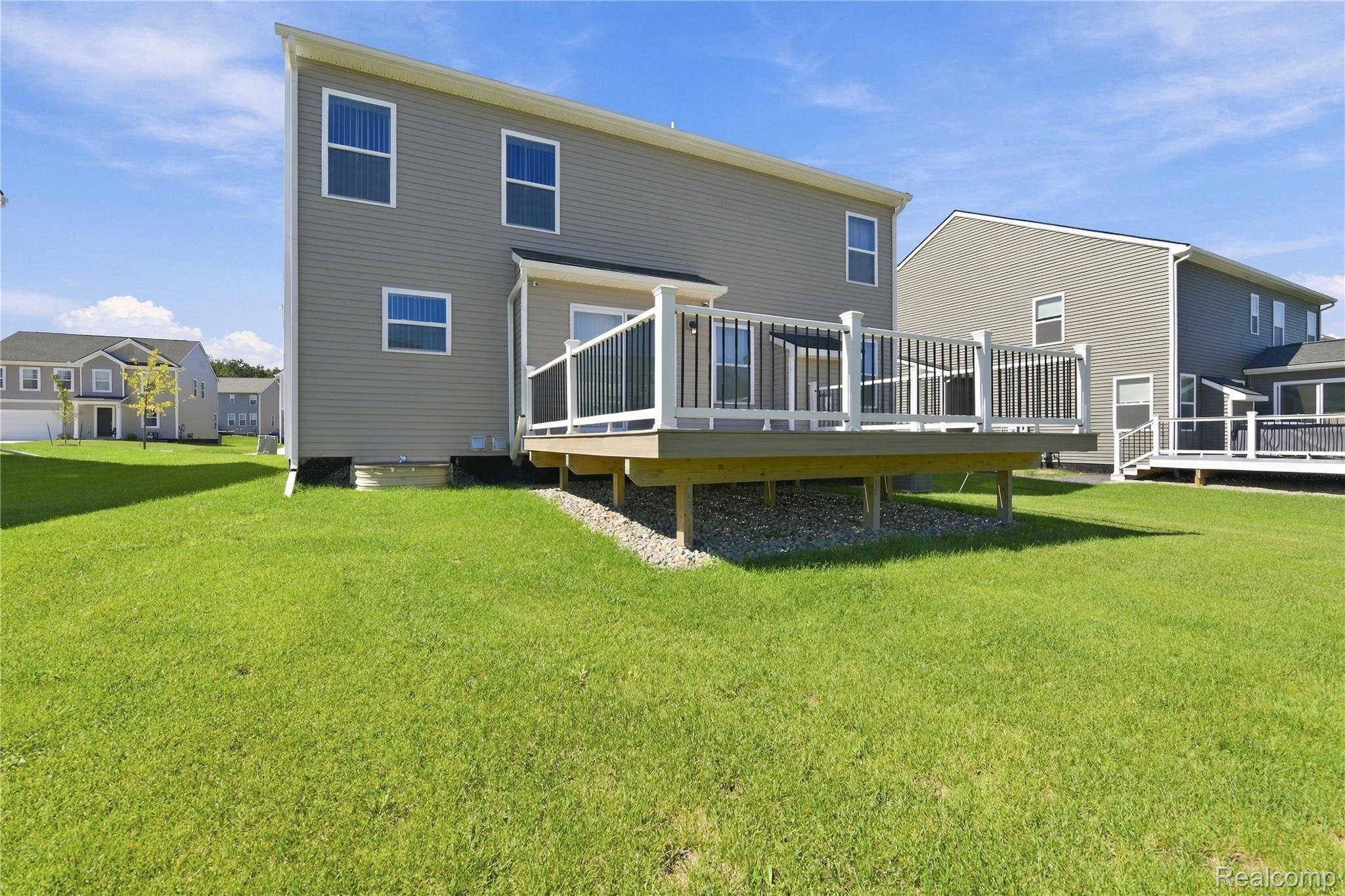 249 Saddleback Court Property Photo 7