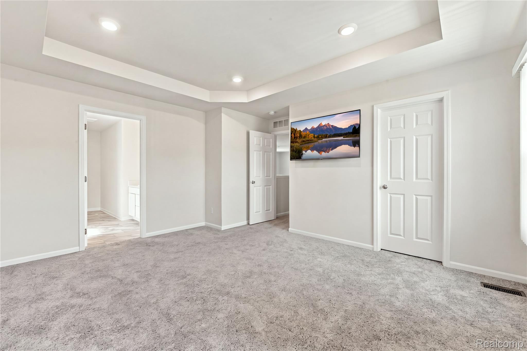 249 Saddleback Court Property Photo 34