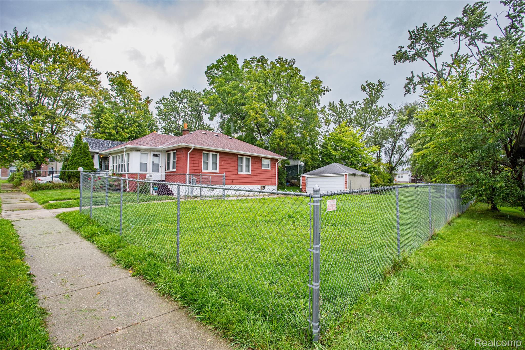 425 E Jamieson Street Property Photo 41