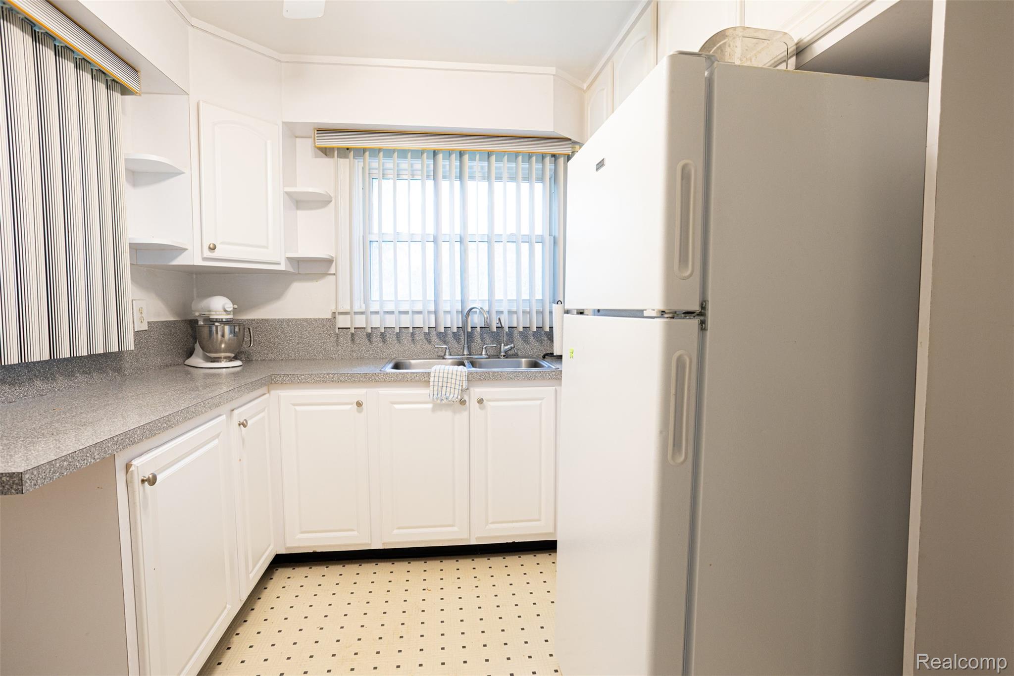 425 E Jamieson Street Property Photo 42
