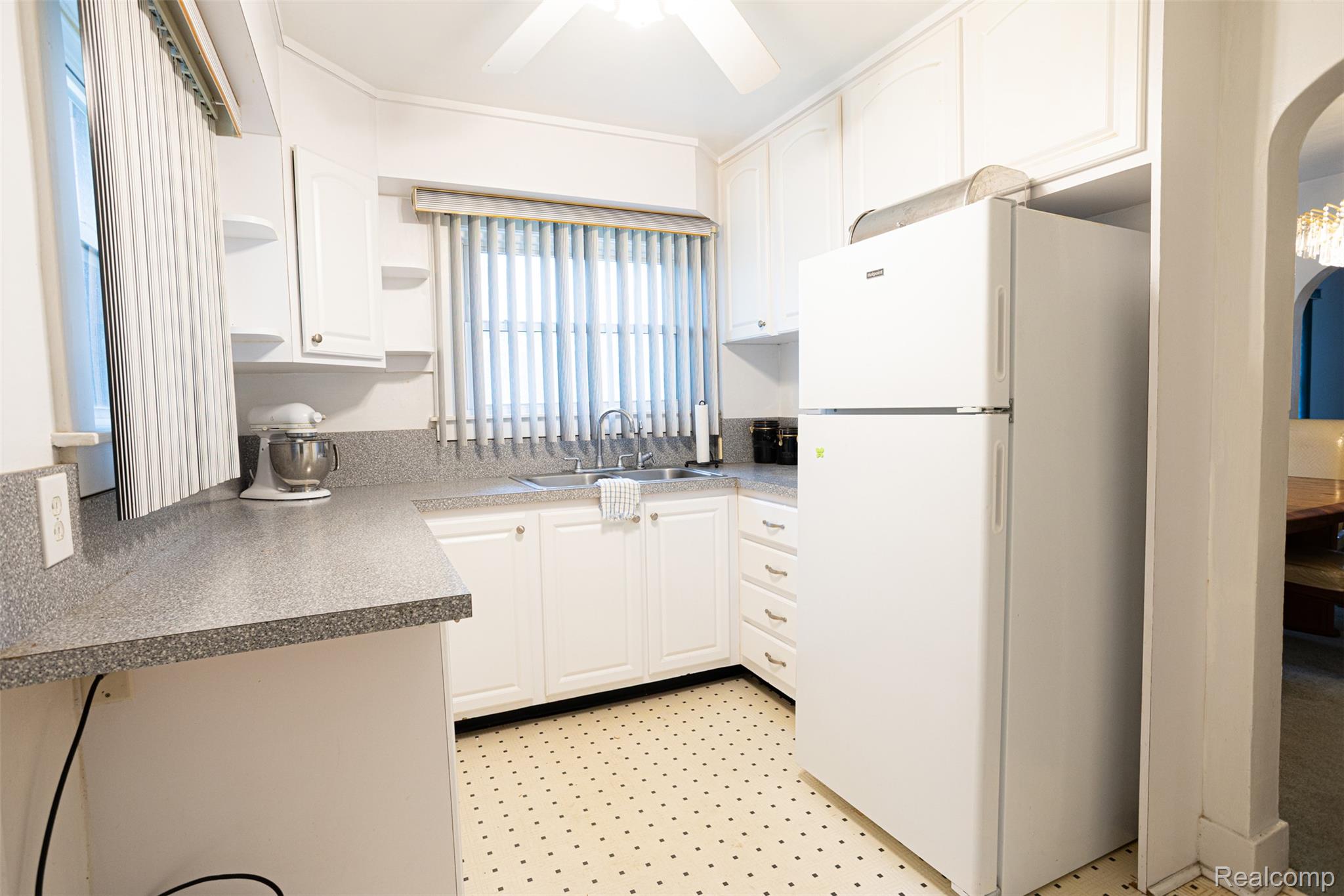 425 E Jamieson Street Property Photo 45