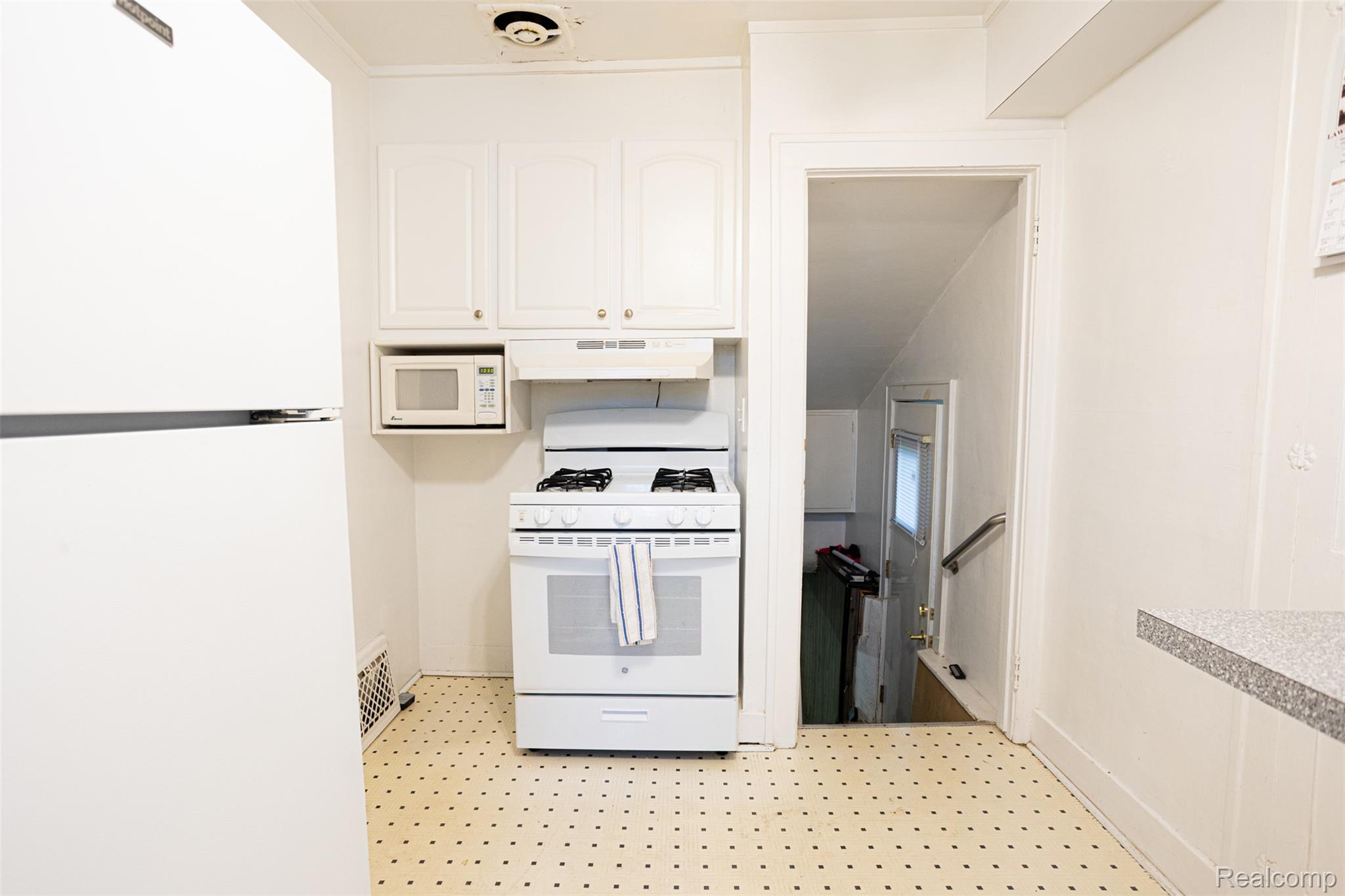425 E Jamieson Street Property Photo 55