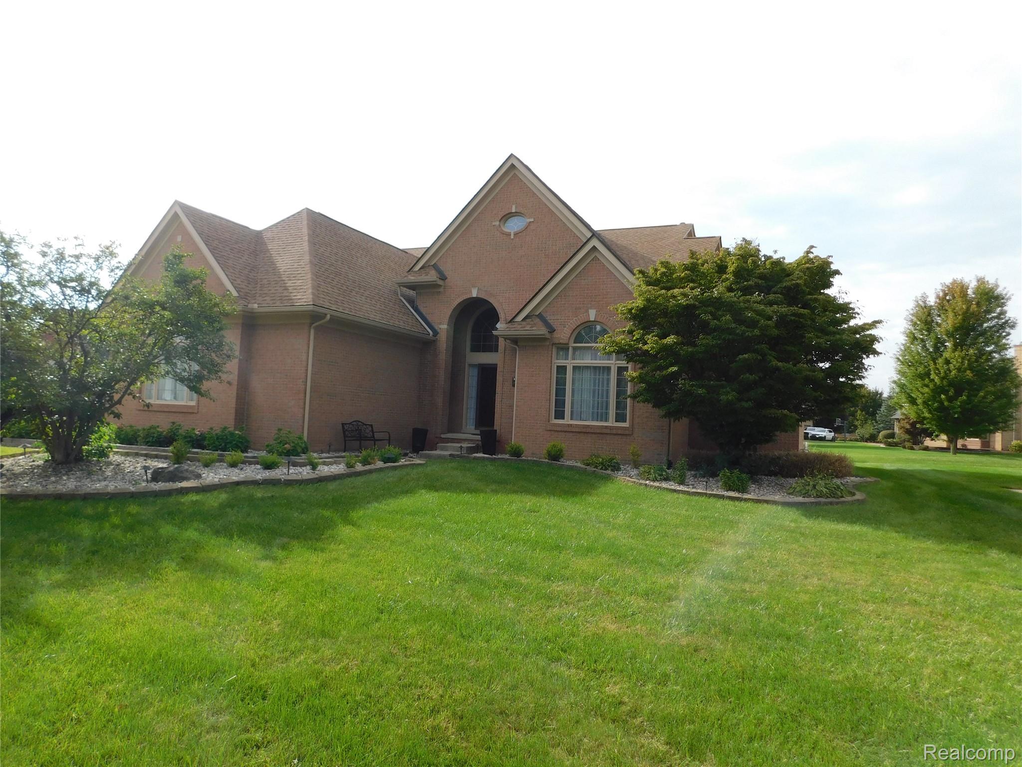 190 Mcdougal Court Property Photo 1