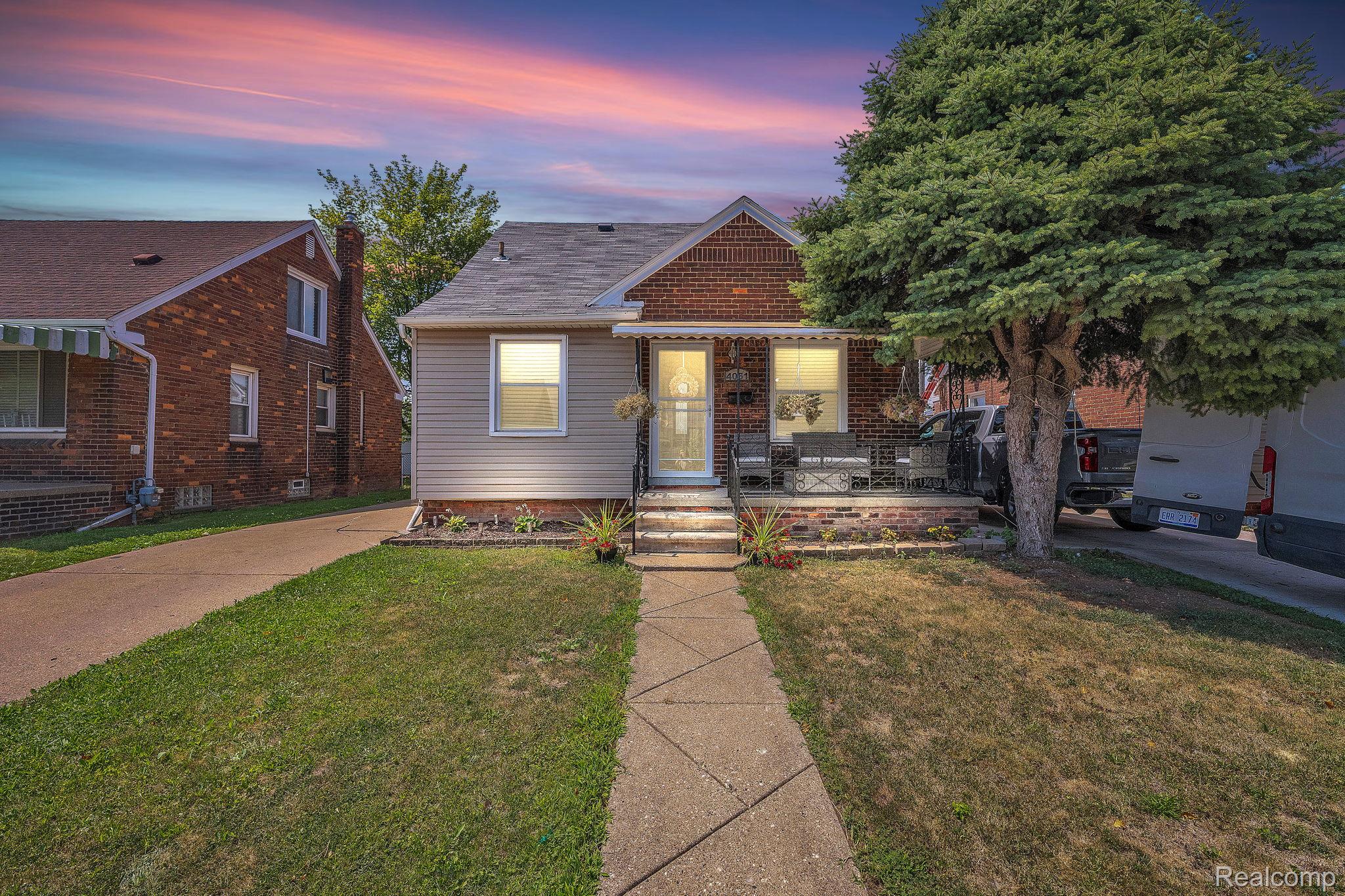 4061 Calhoun Street Property Photo 1
