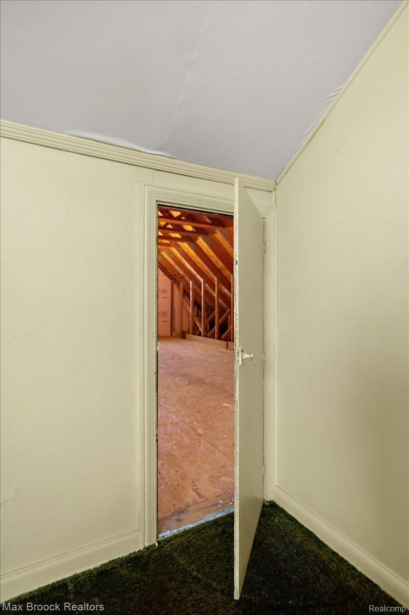22665 Madison Street Property Photo 28