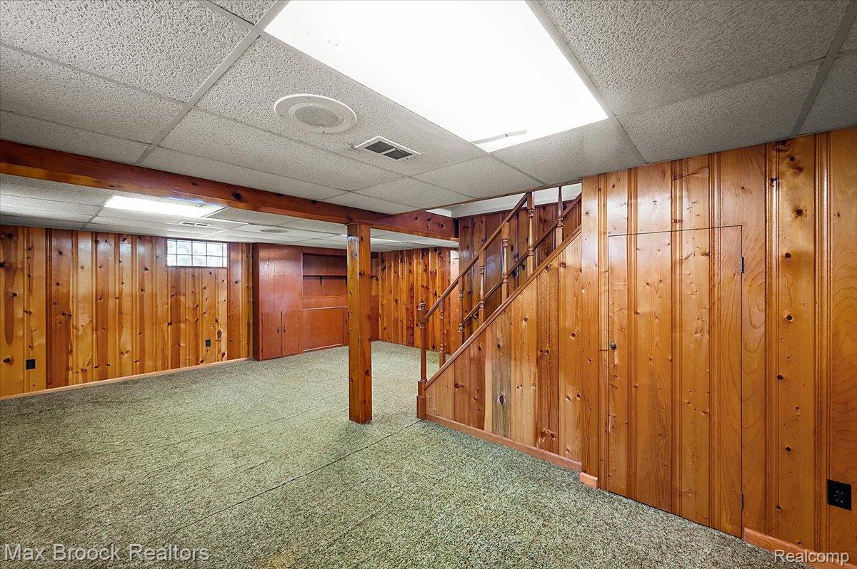 22665 Madison Street Property Photo 31