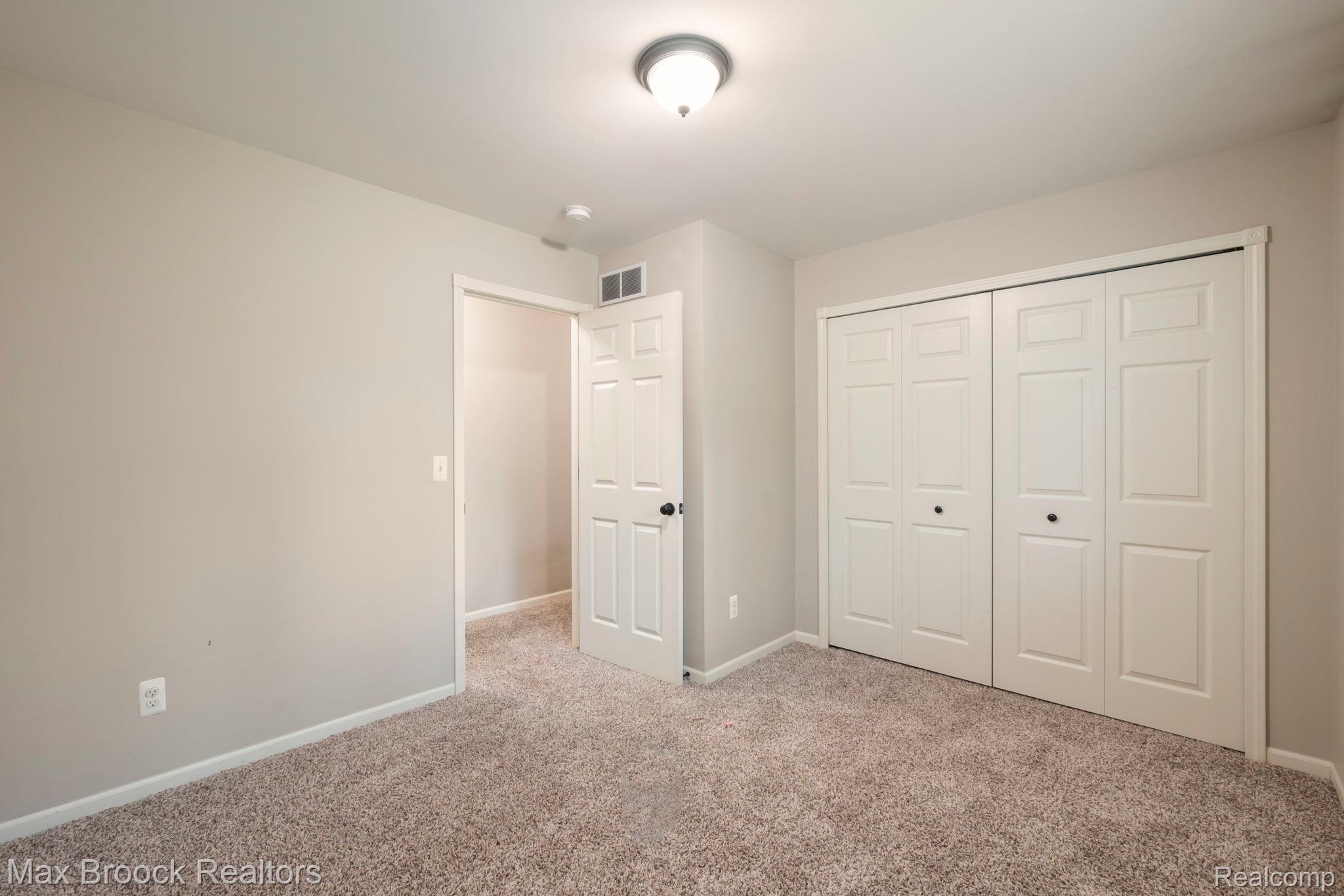 1020 Oregon Boulevard Property Photo 21