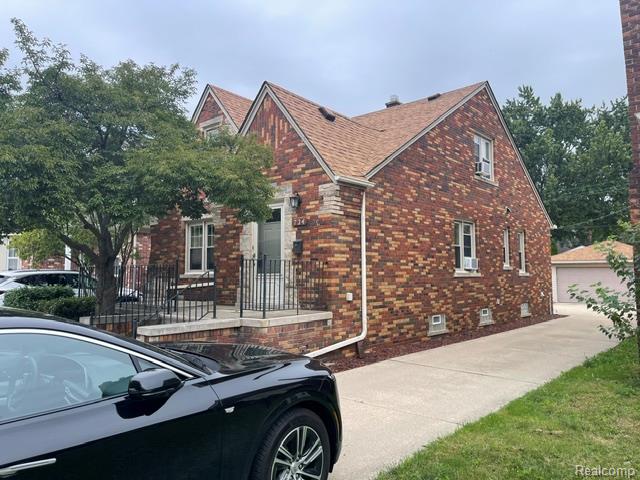 734 N North Waverly Street Property Photo 2