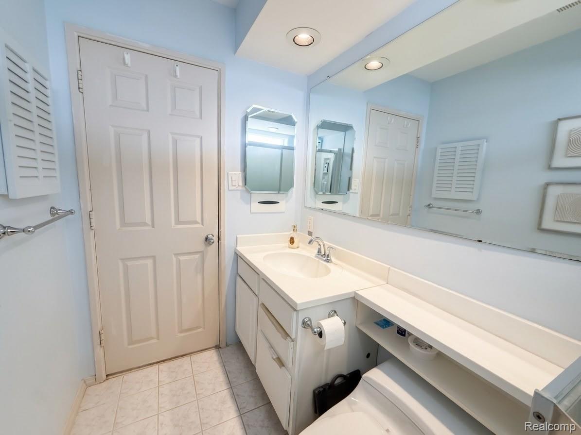 31687 Norrid Circle Property Photo 18