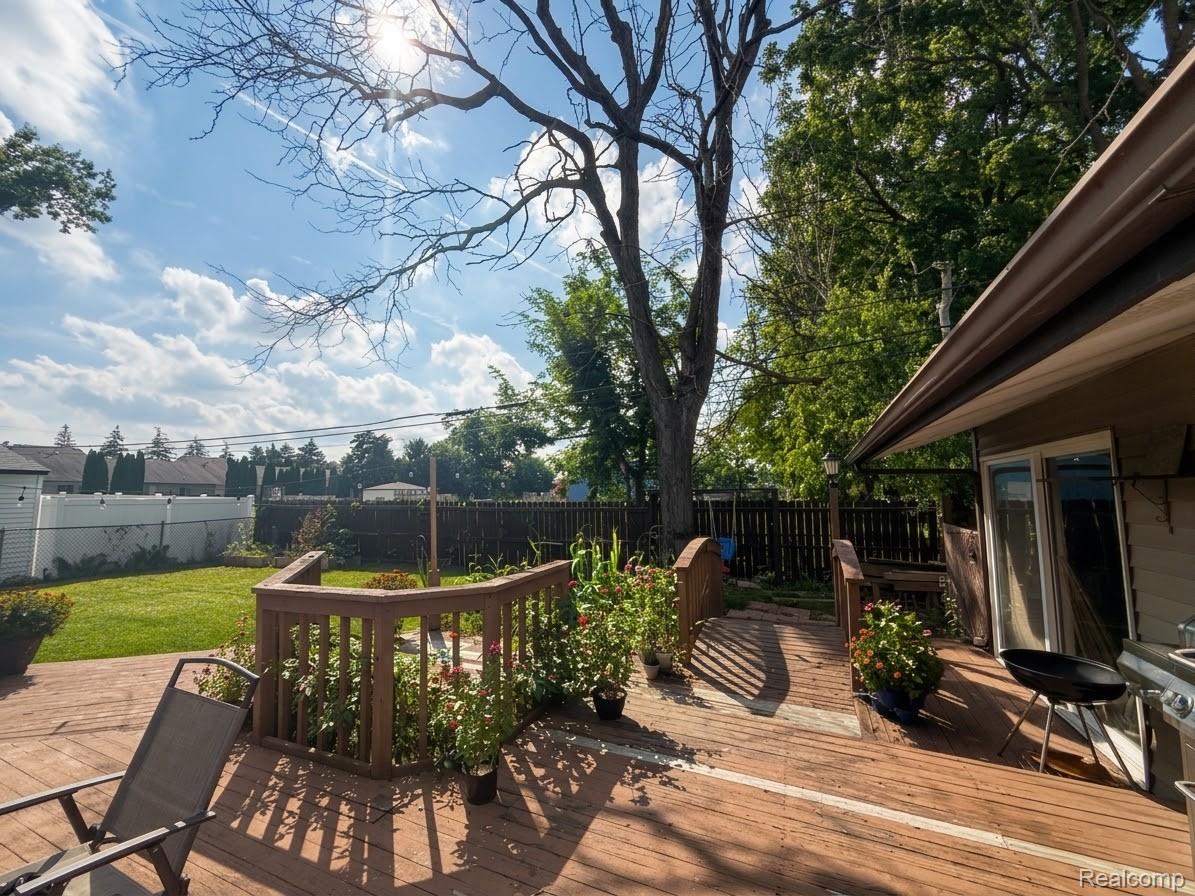 31687 Norrid Circle Property Photo 34