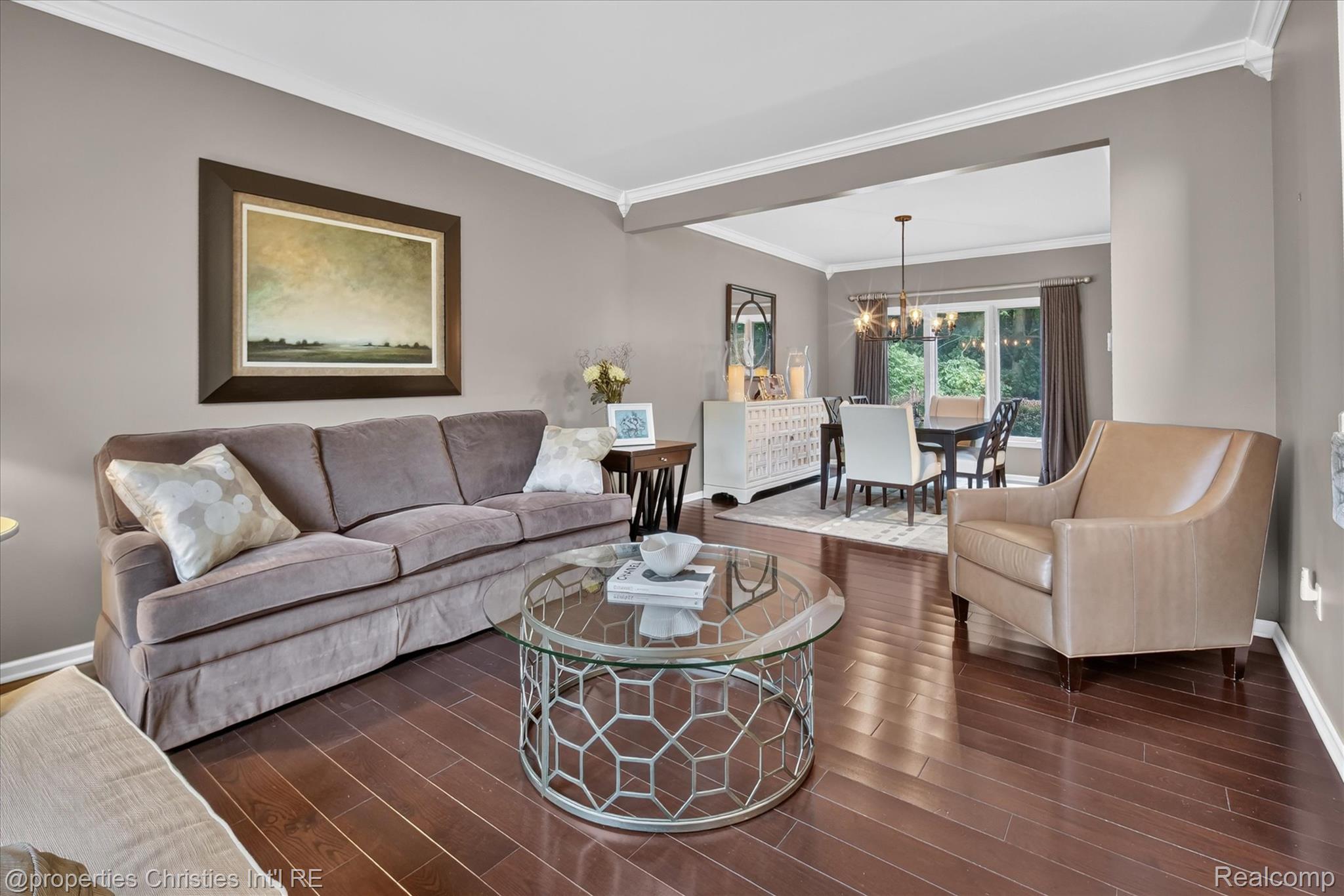 18032 Cascade Drive Property Photo 9
