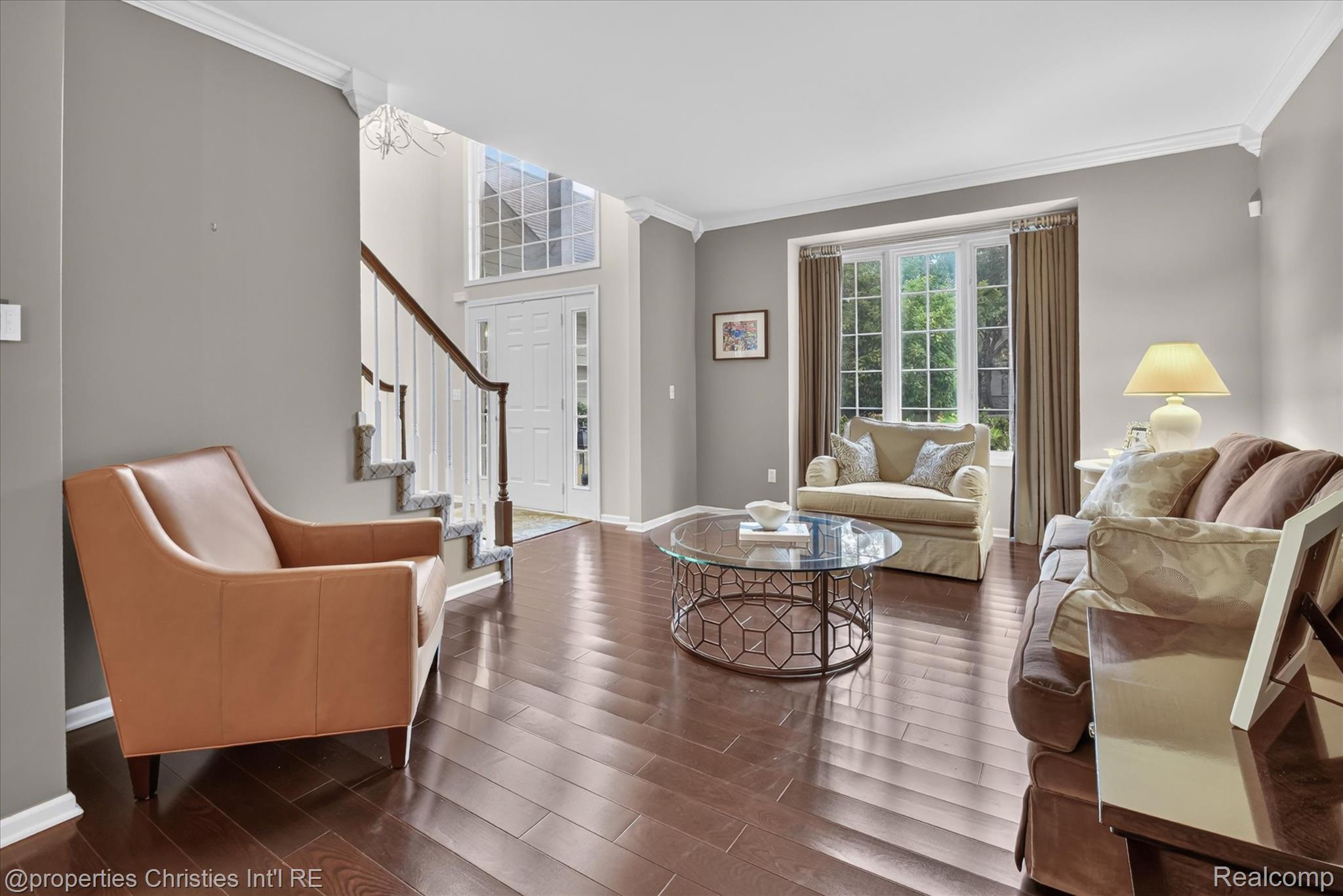 18032 Cascade Drive Property Photo 10