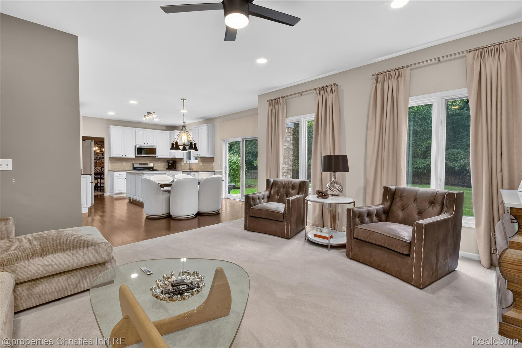 18032 Cascade Drive Property Photo 13