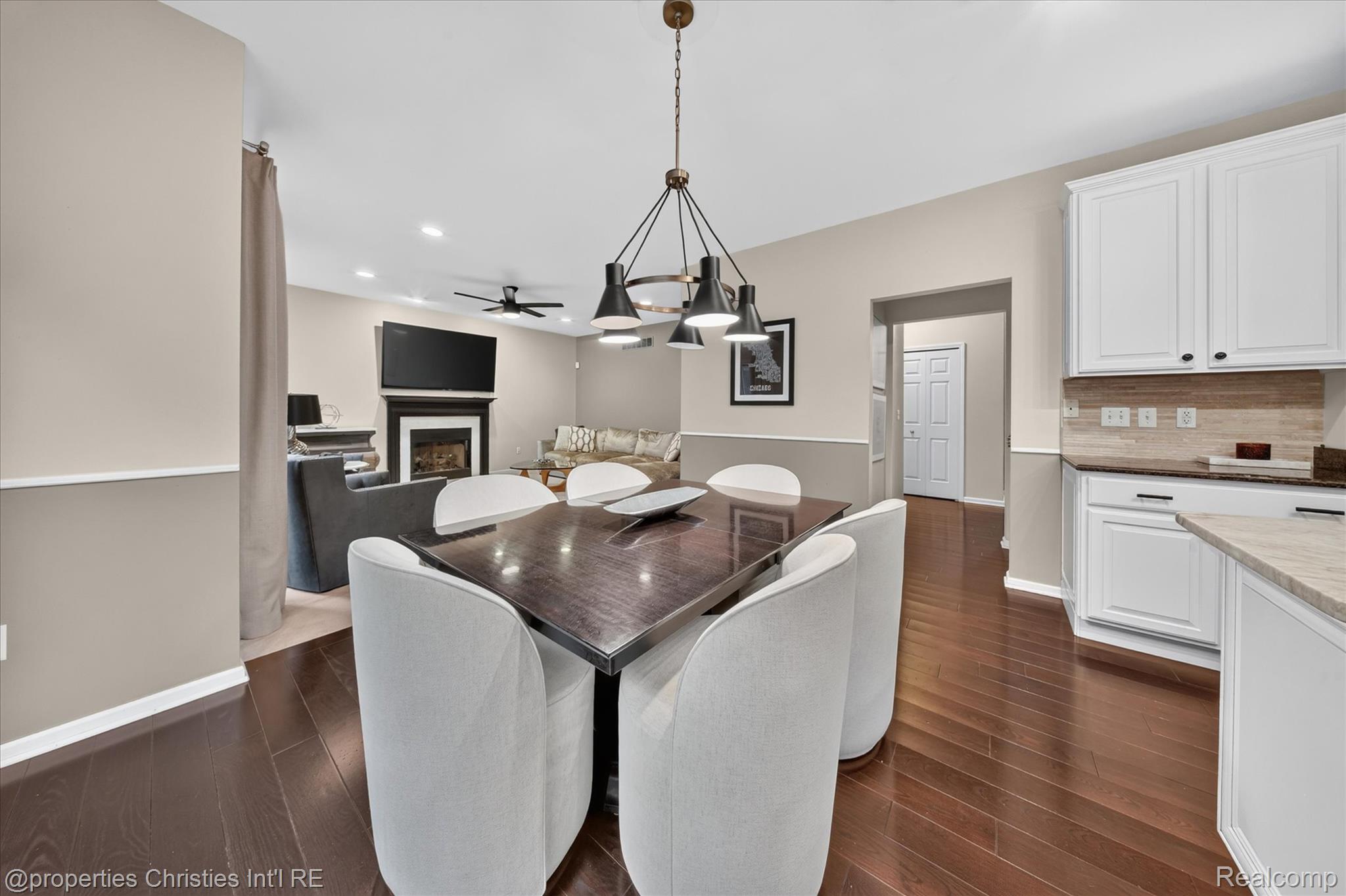 18032 Cascade Drive Property Photo 23