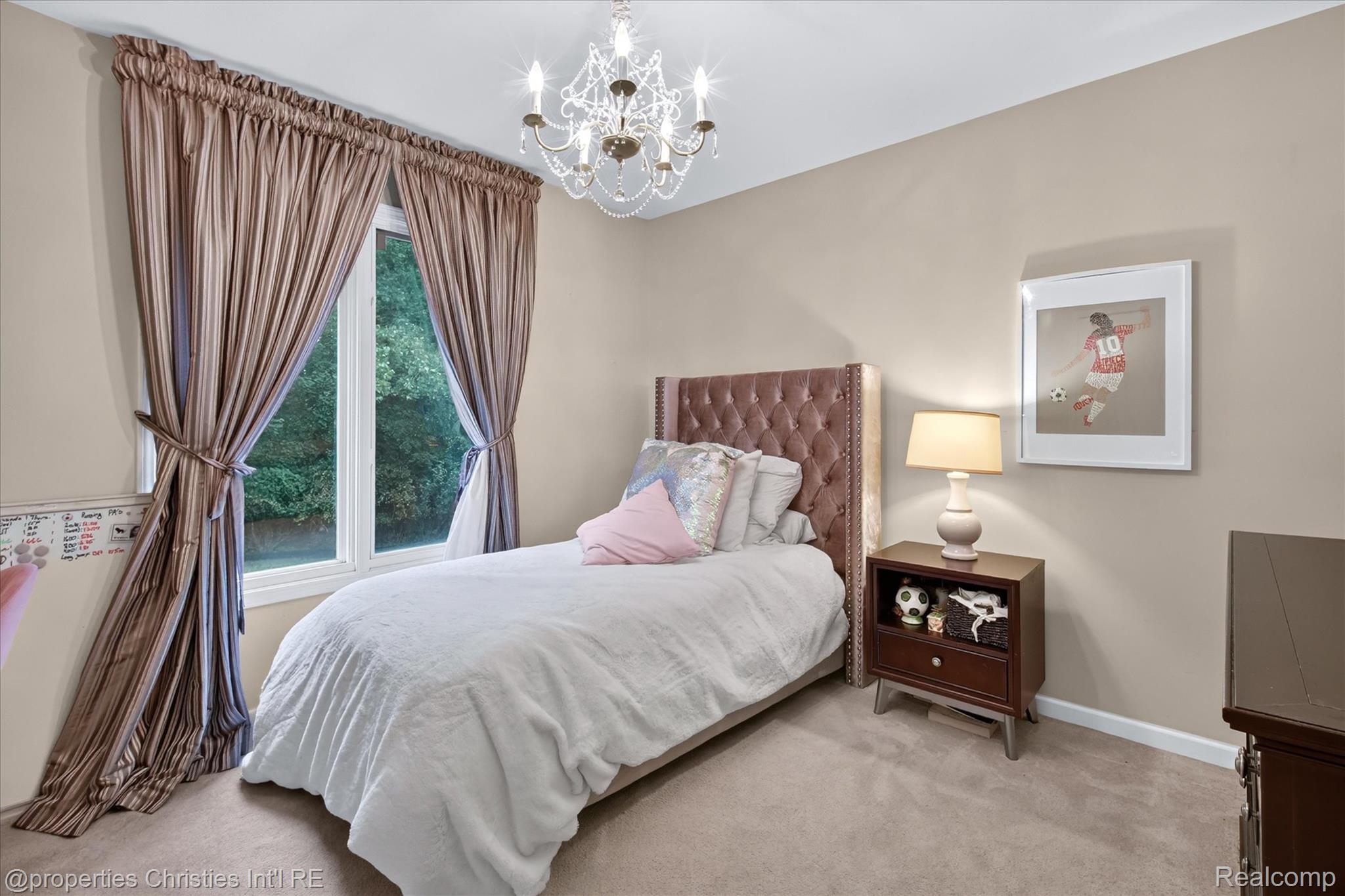 18032 Cascade Drive Property Photo 39
